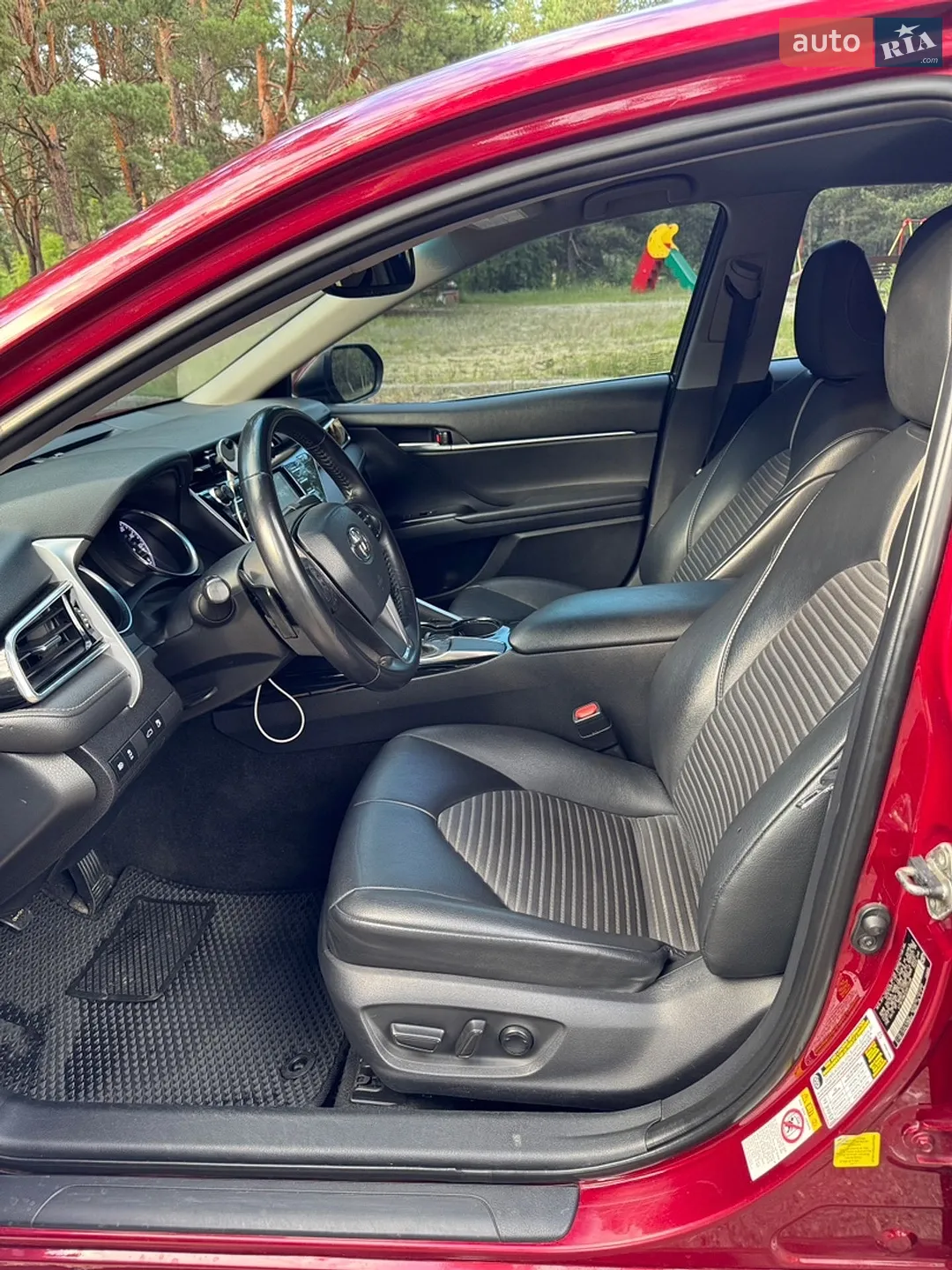 2018 Toyota Camry - мініатюра 10