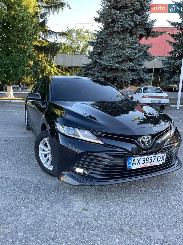 2018 Toyota Camry - мініатюра 18