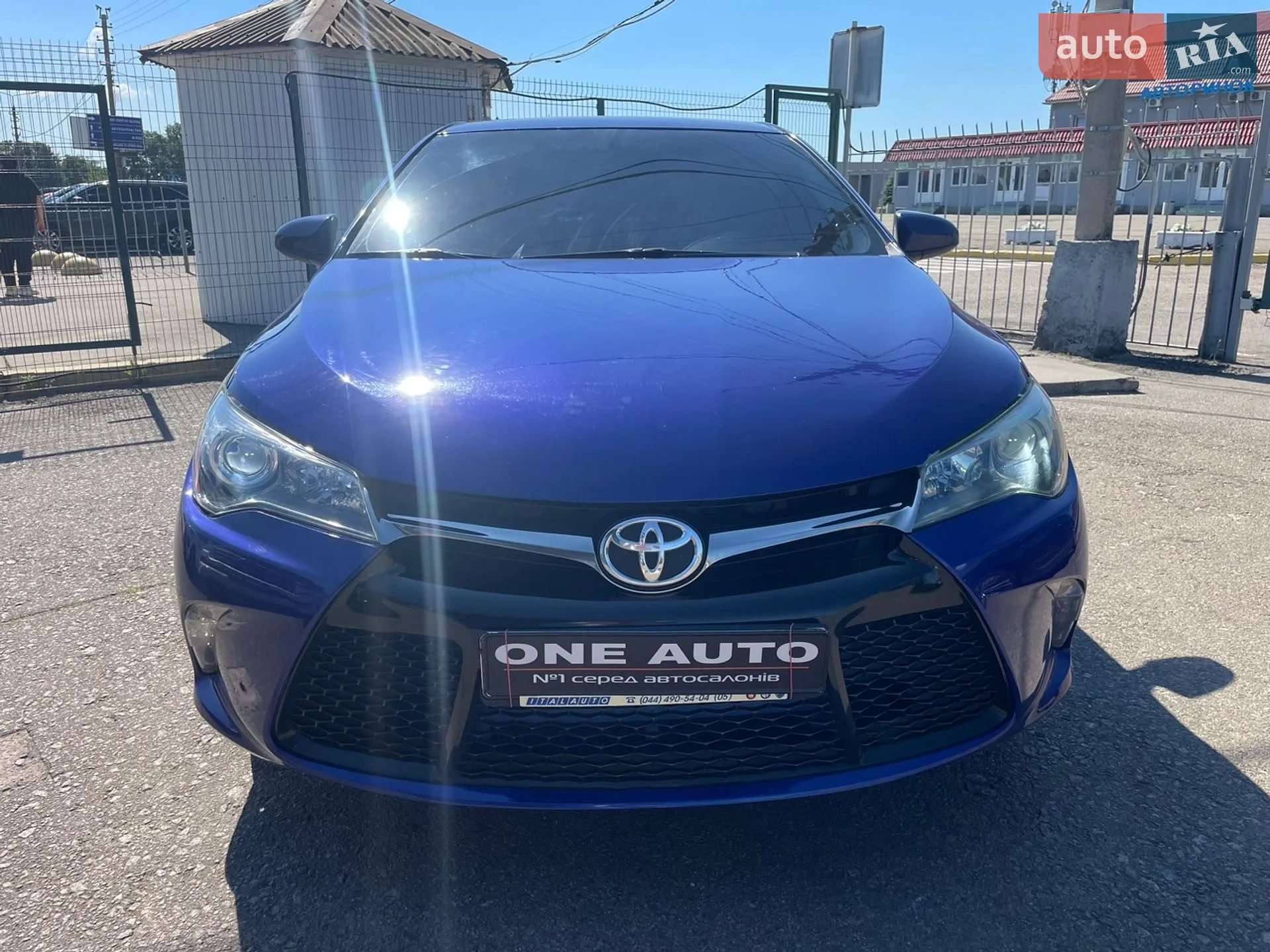 2016 Toyota Camry - мініатюра 8