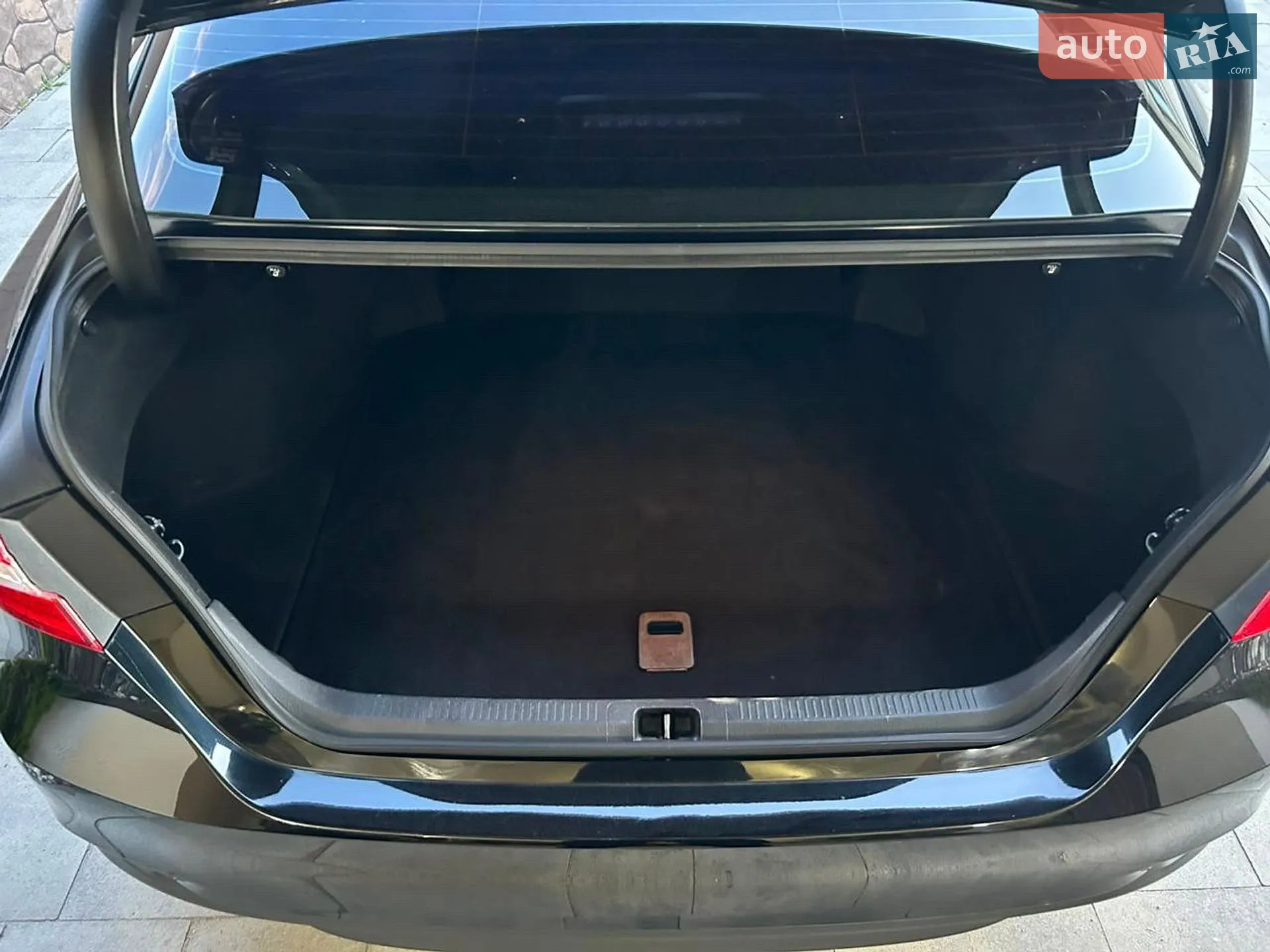 2019 Toyota Camry - мініатюра 15