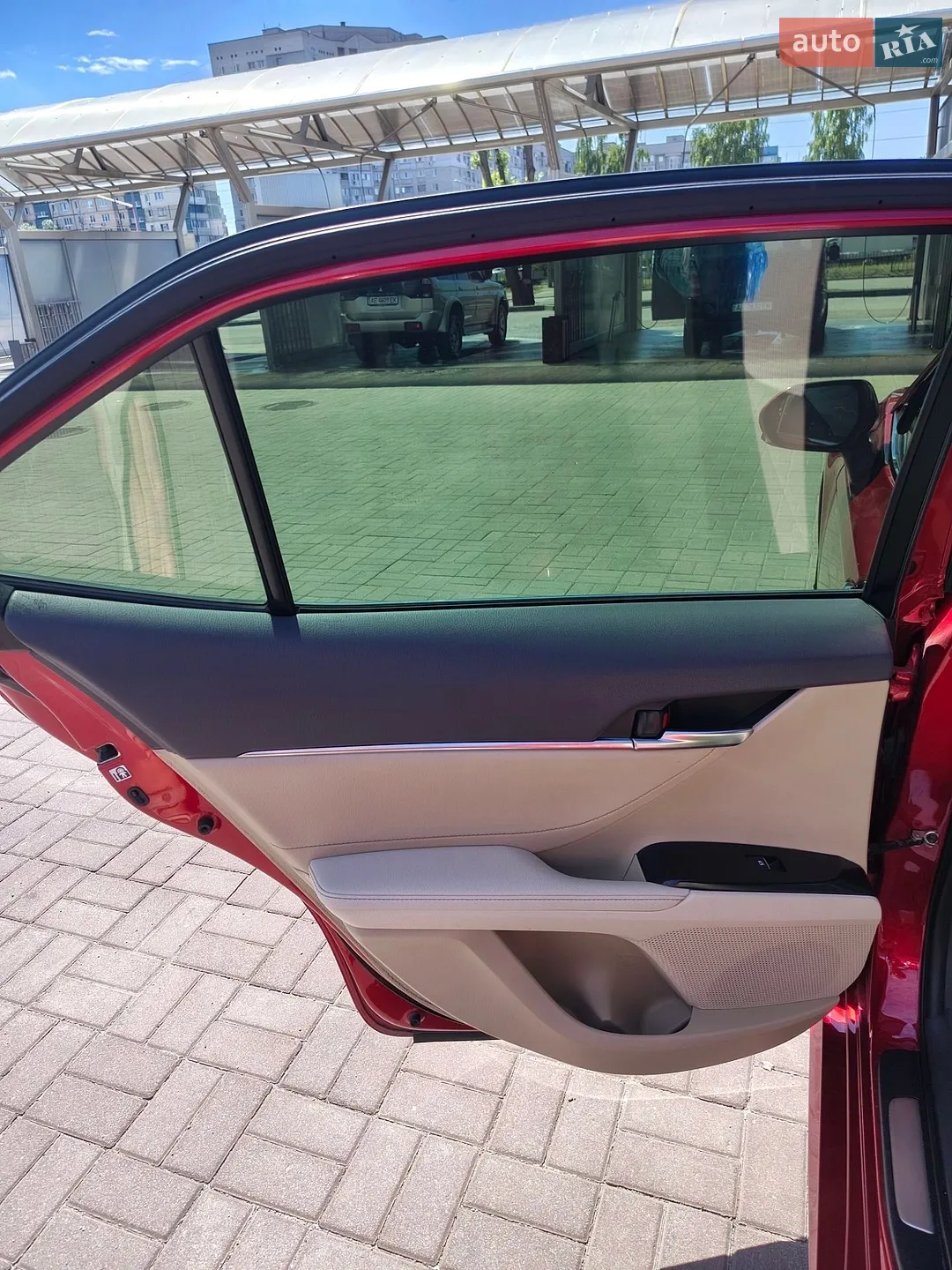 2018 Toyota Camry - мініатюра 28