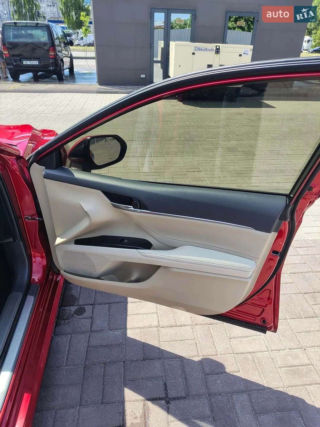 2018 Toyota Camry - мініатюра 33