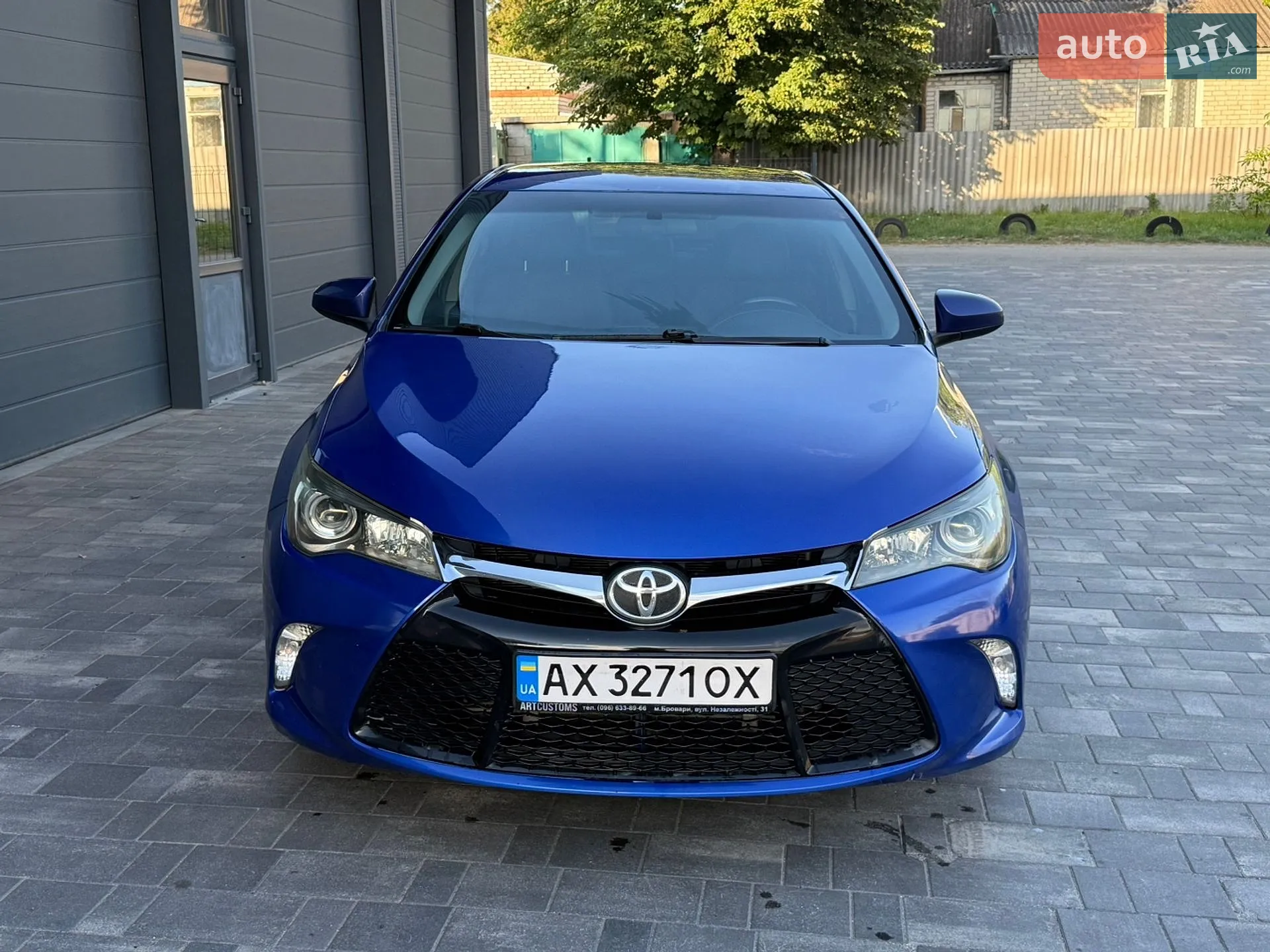 2016 Toyota Camry - фото 1
