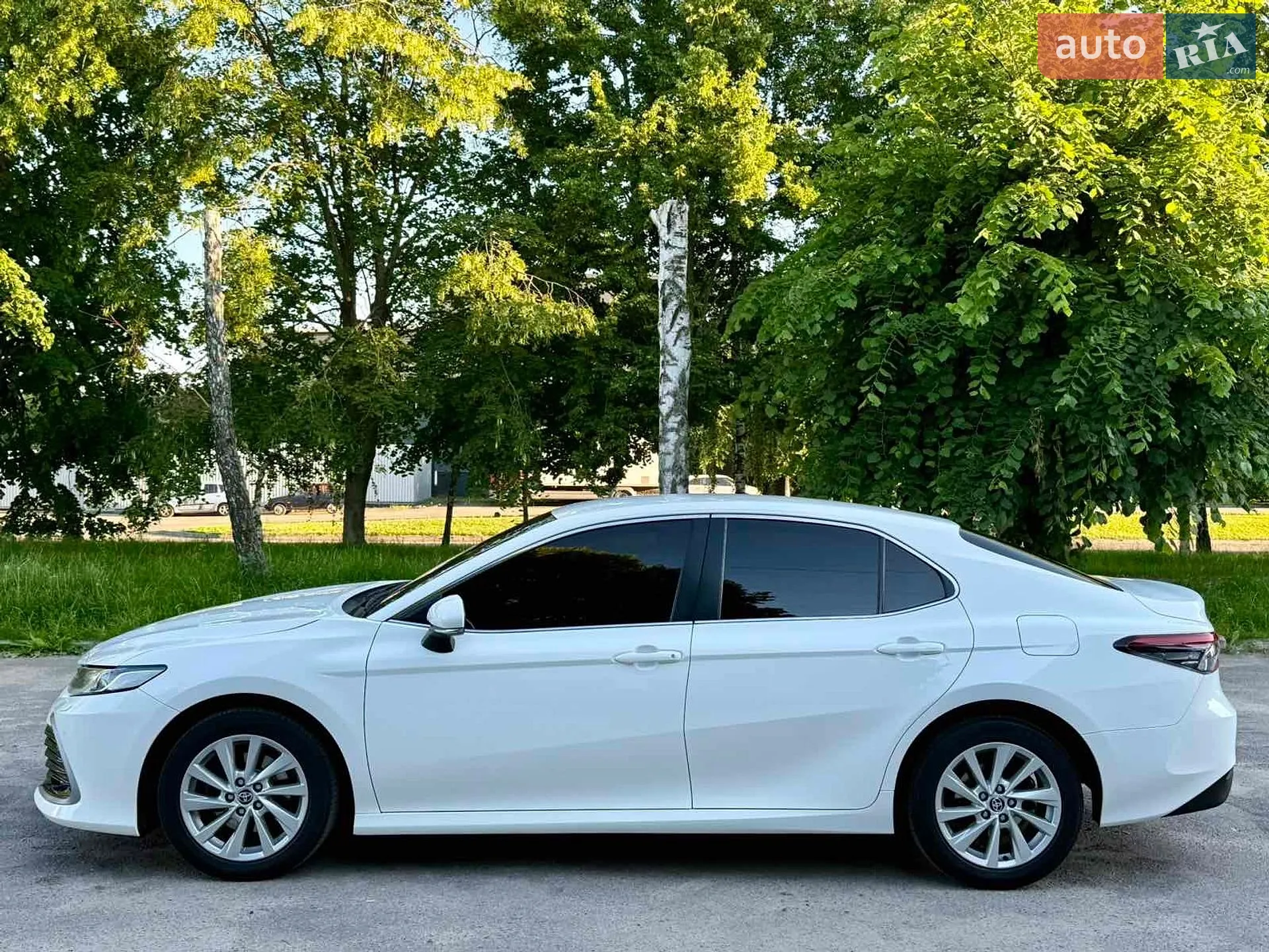 2021 Toyota Camry - мініатюра 8
