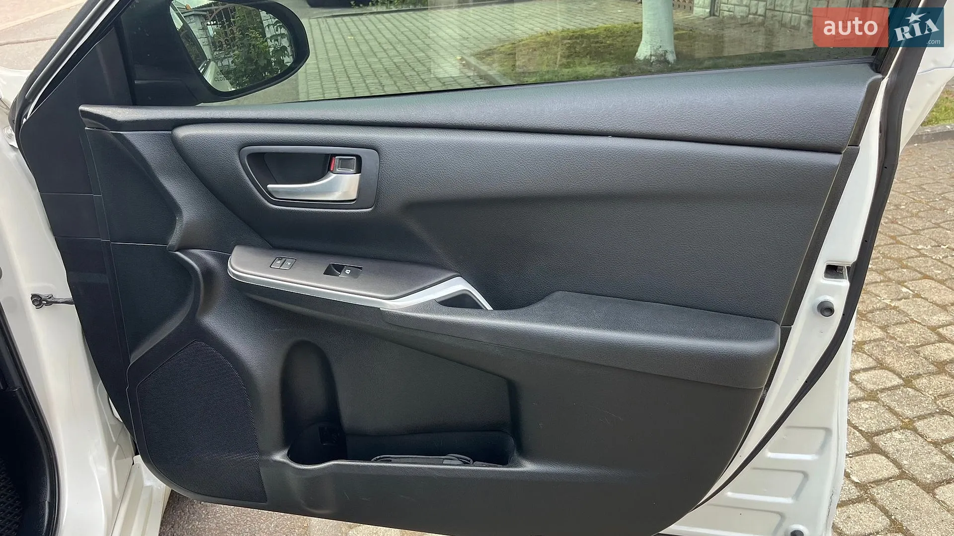 2015 Toyota Camry - мініатюра 36