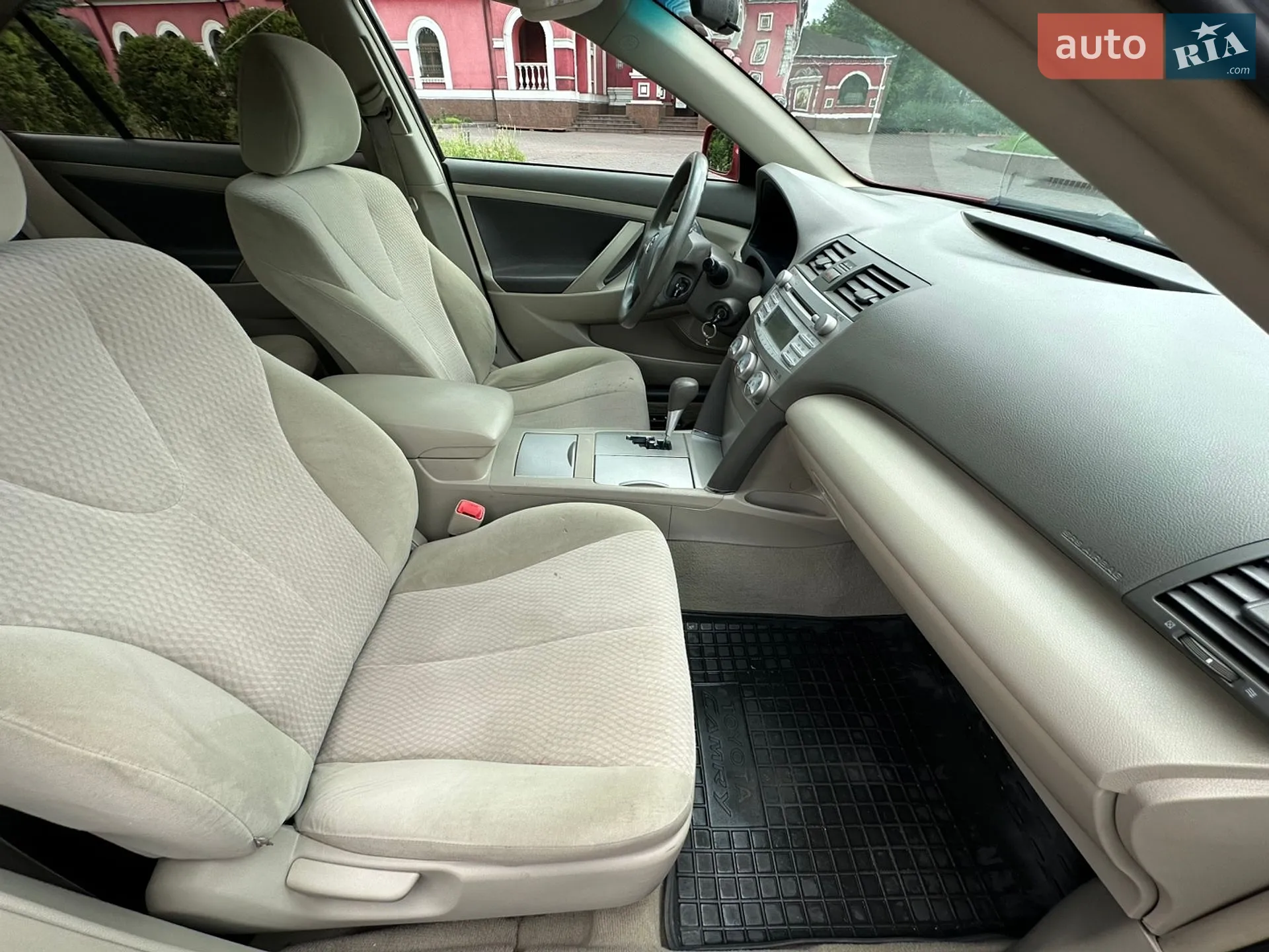 2011 Toyota Camry - мініатюра 24