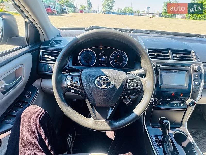 Toyota Camry 2015 VIN 4T4BF1FK3GR540940 фото оголошення 8 з 61