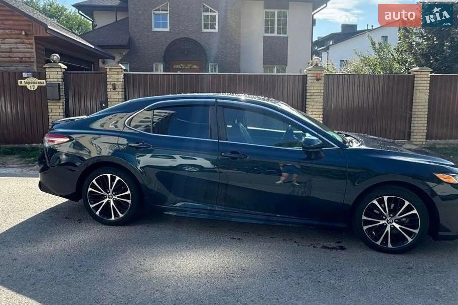 2018 Toyota Camry - мініатюра 4