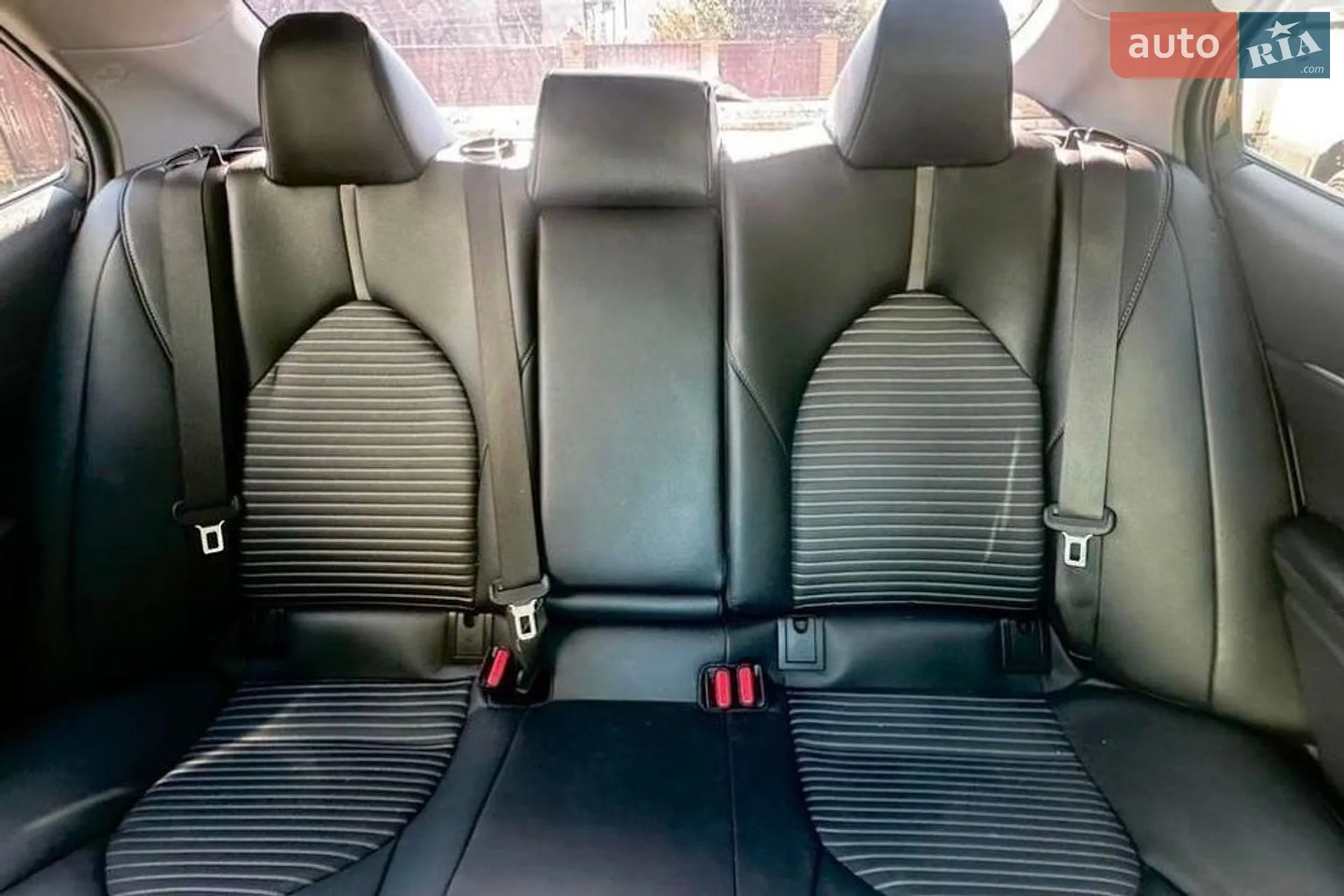 2018 Toyota Camry - мініатюра 5