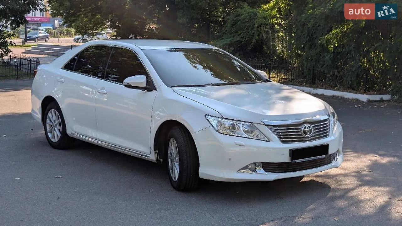 2013 Toyota Camry - мініатюра 27