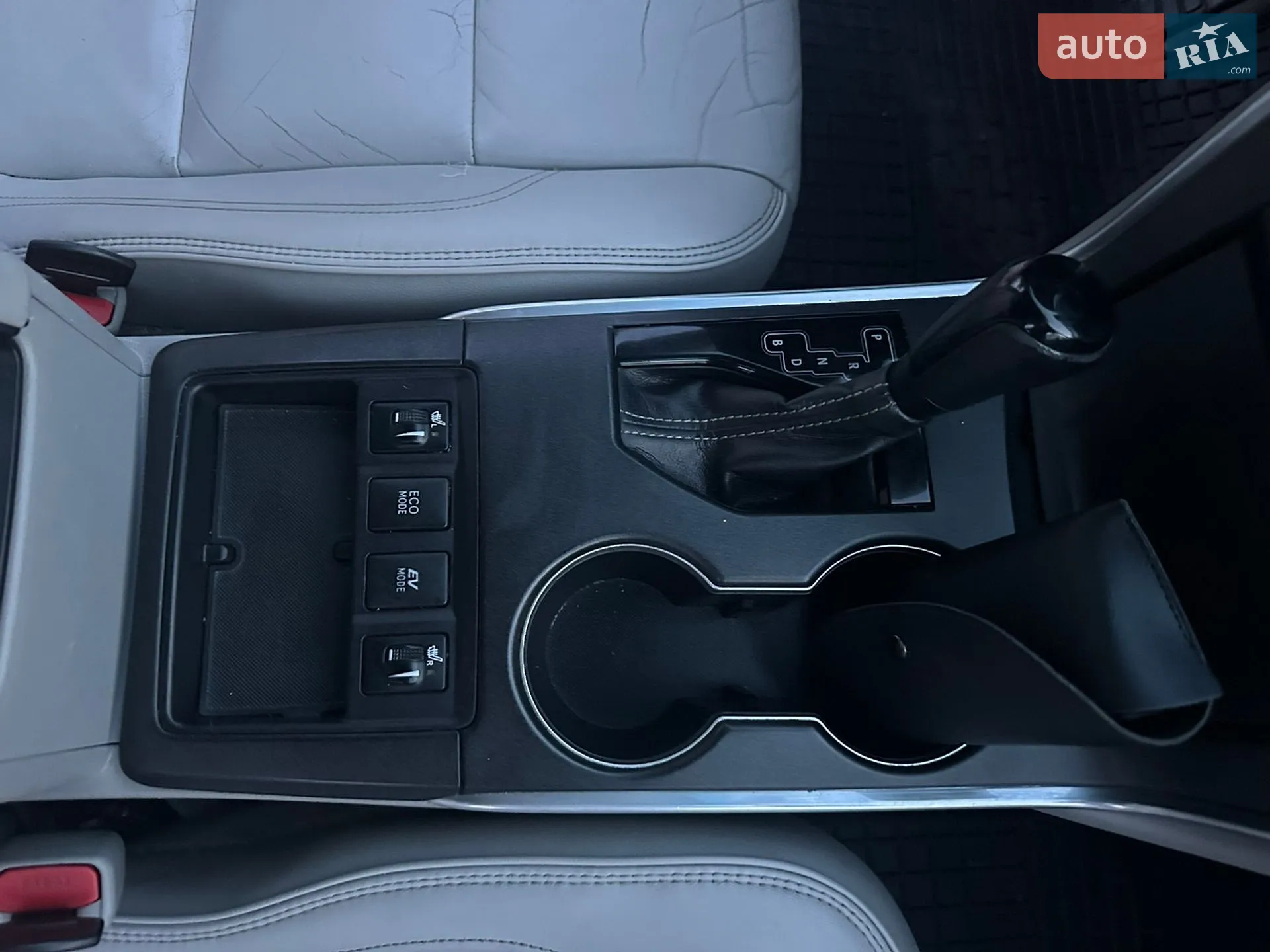 2015 Toyota Camry - мініатюра 13