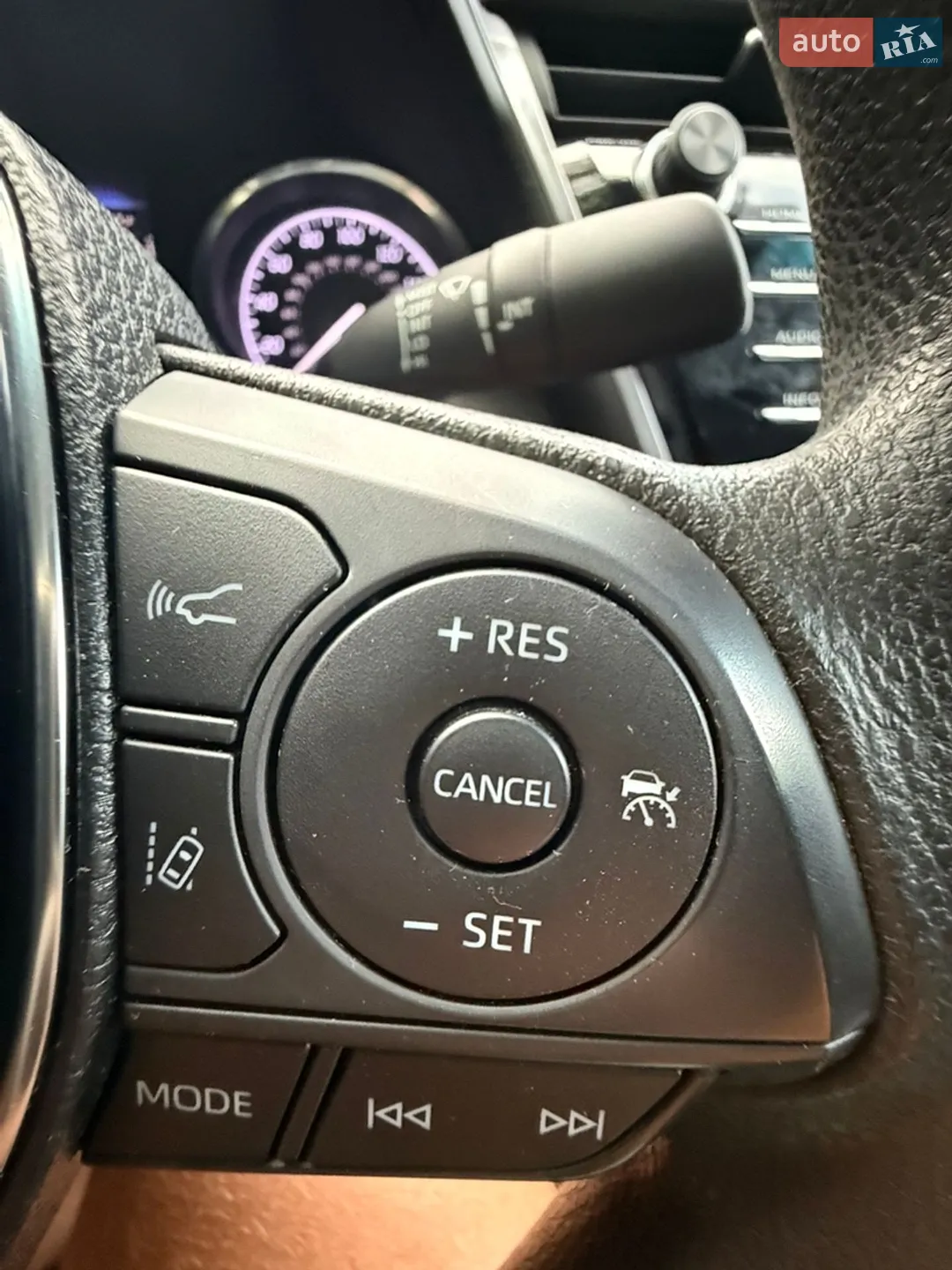 2018 Toyota Camry - мініатюра 19