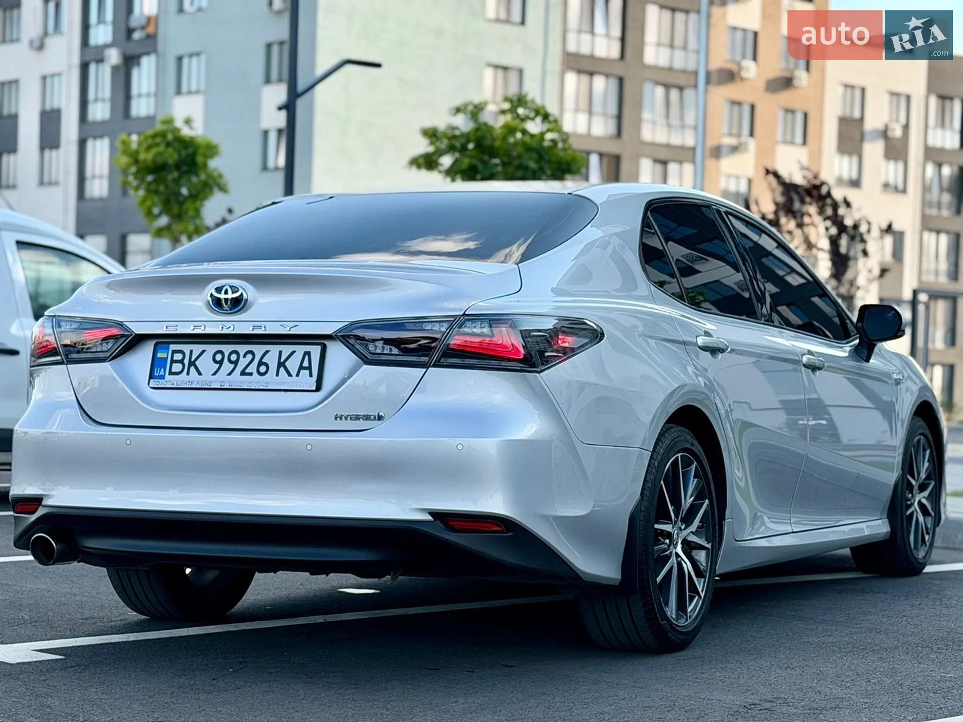 2020 Toyota Camry - мініатюра 13