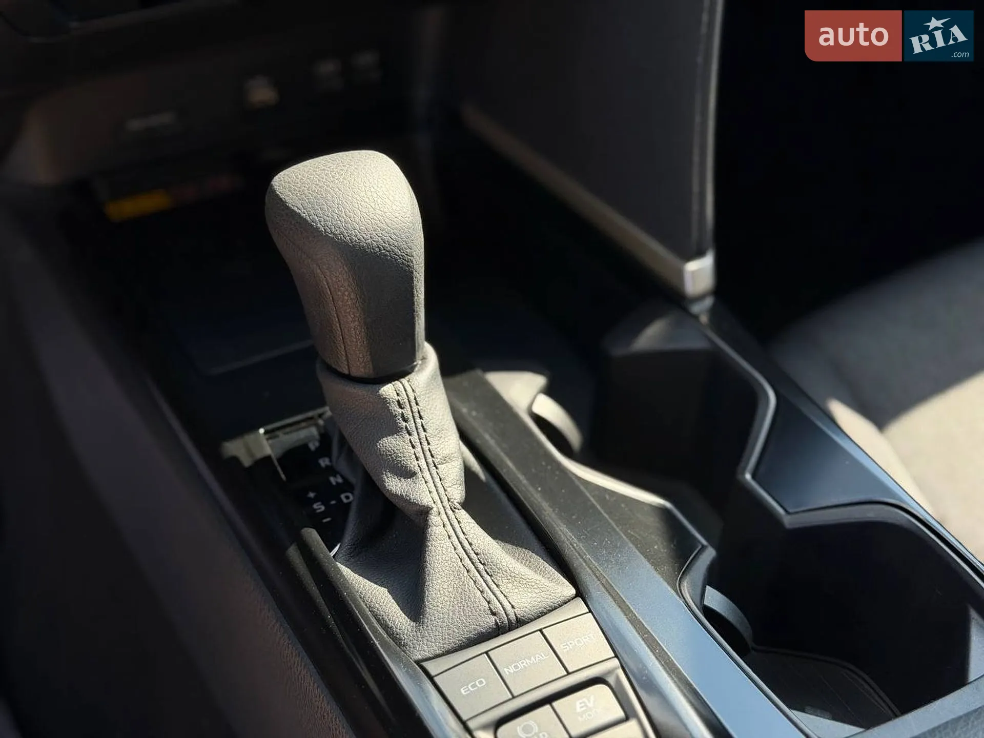 2024 Toyota Camry - мініатюра 15