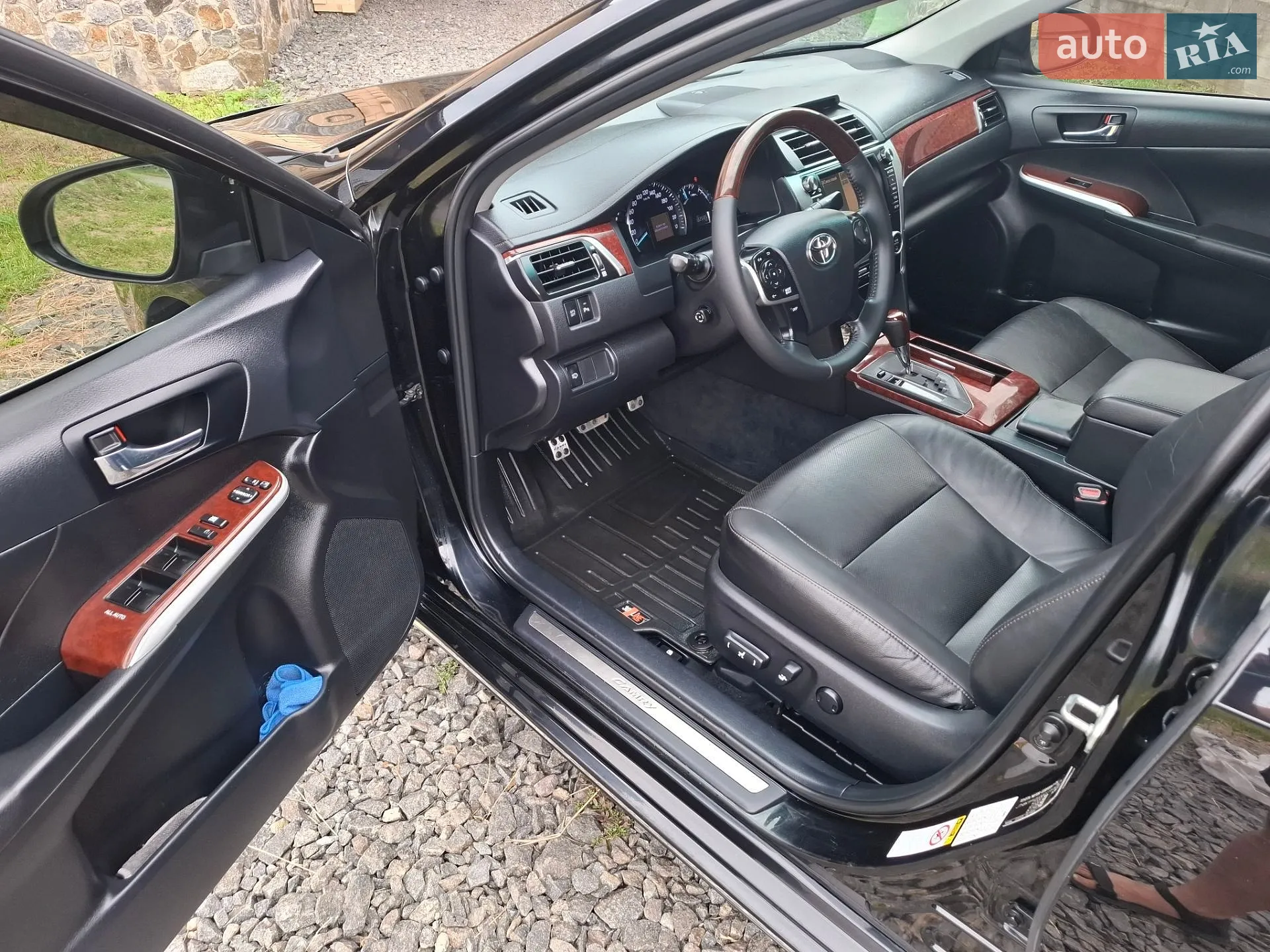 2011 Toyota Camry - мініатюра 31