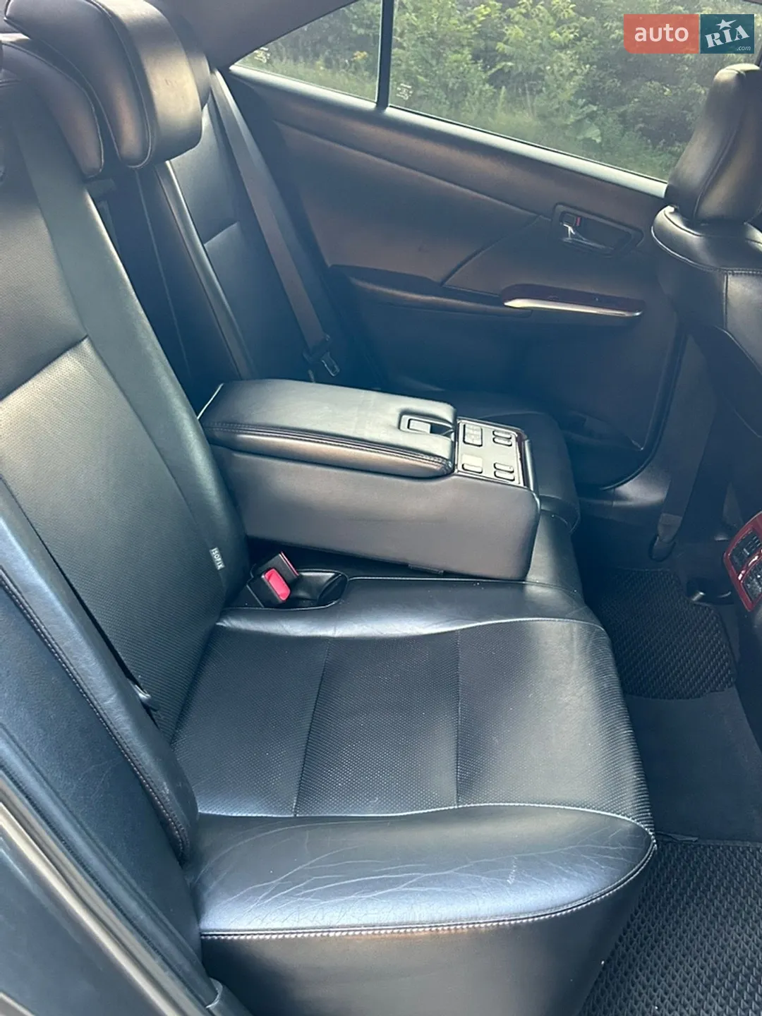 2011 Toyota Camry - мініатюра 18