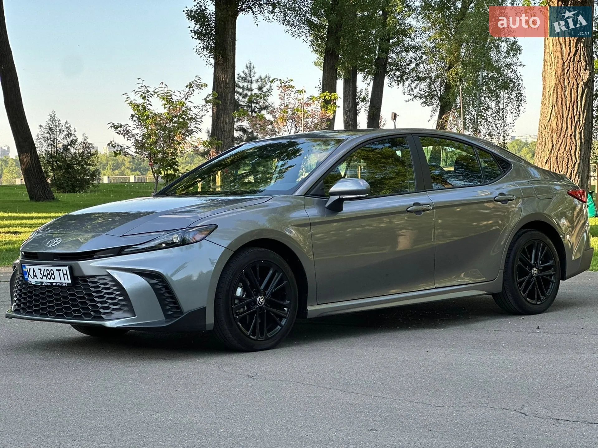 2024 Toyota Camry - мініатюра 3