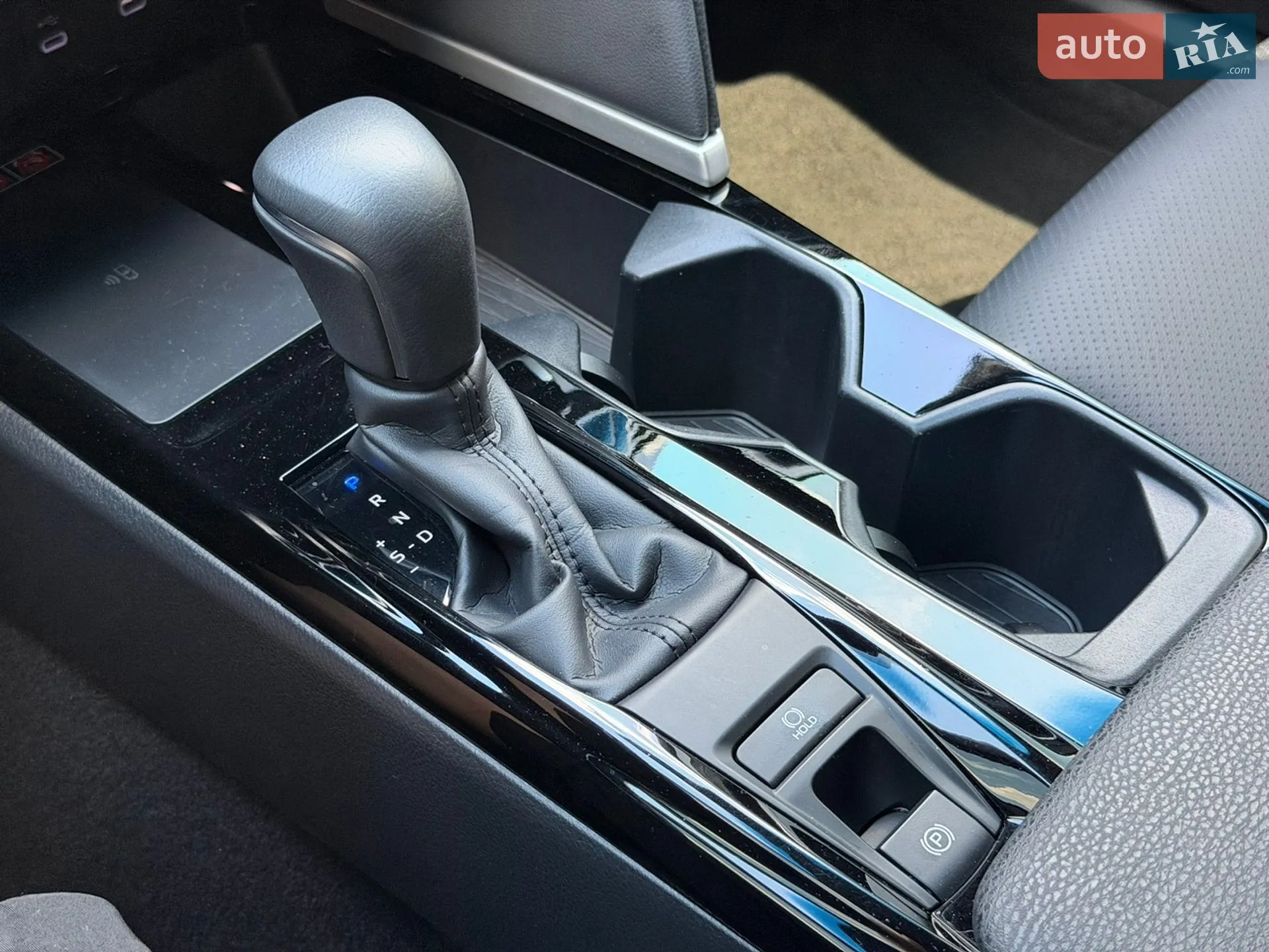 2024 Toyota Camry - мініатюра 30