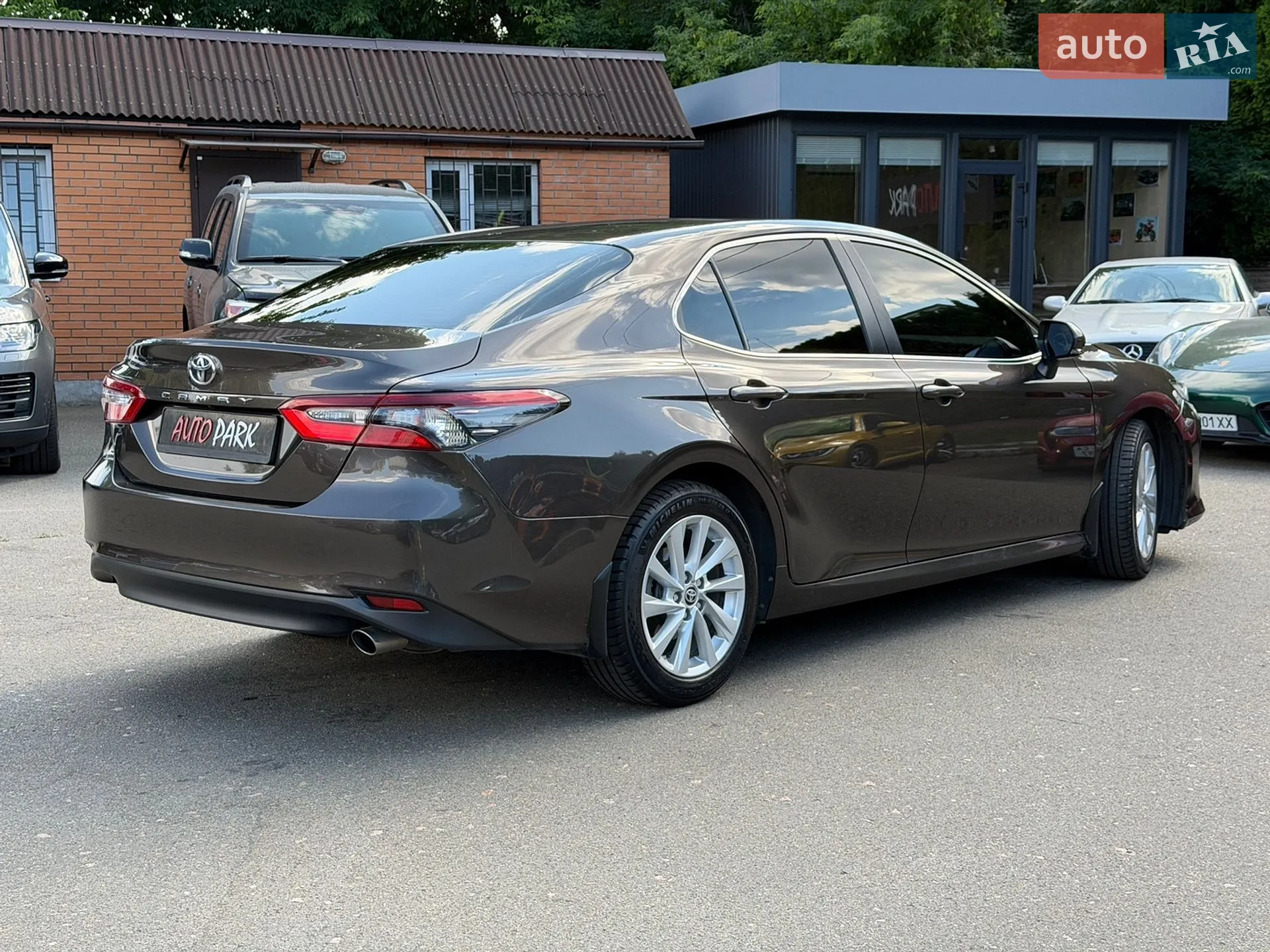 2021 Toyota Camry - мініатюра 10