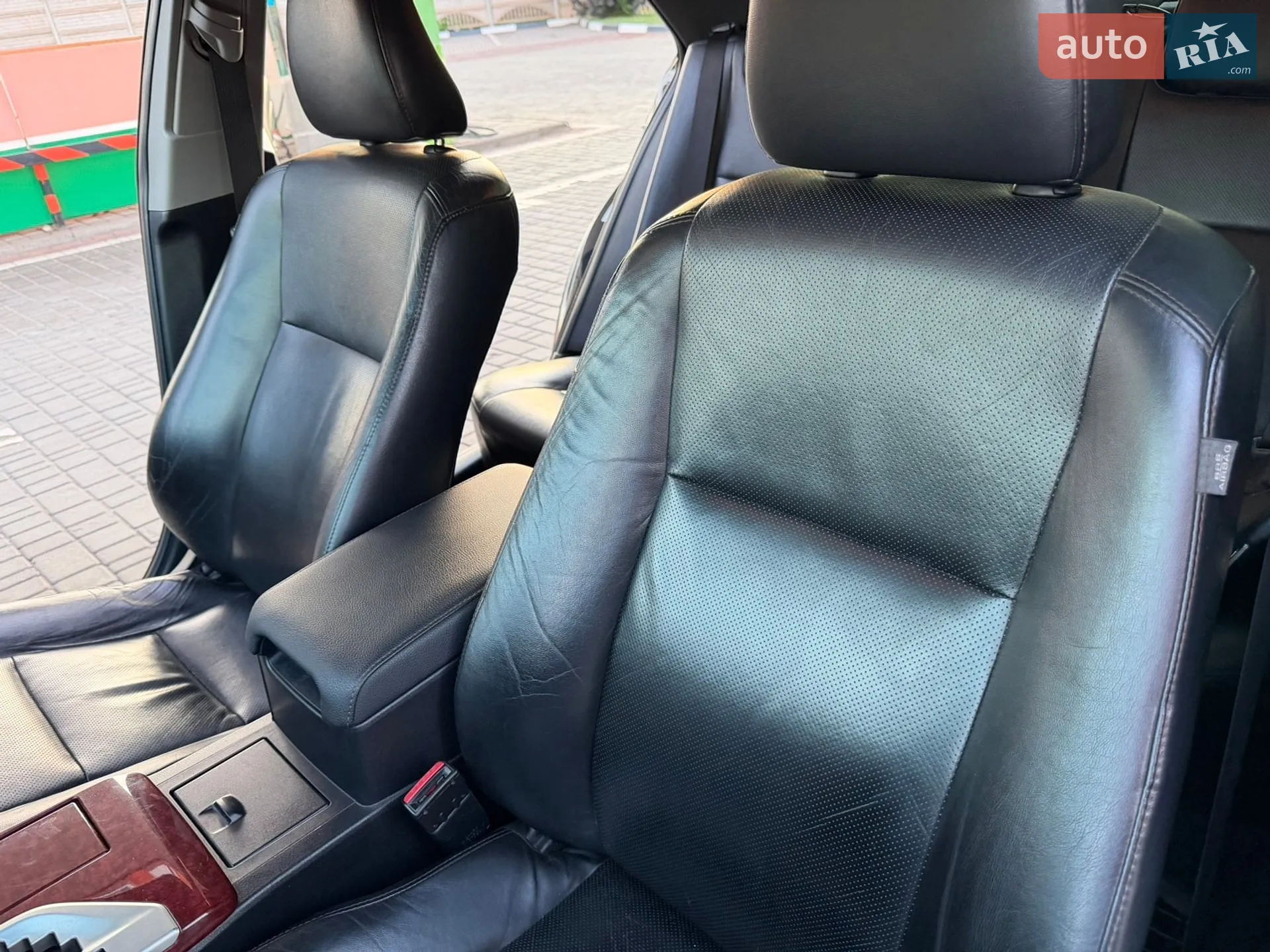 2011 Toyota Camry - мініатюра 32