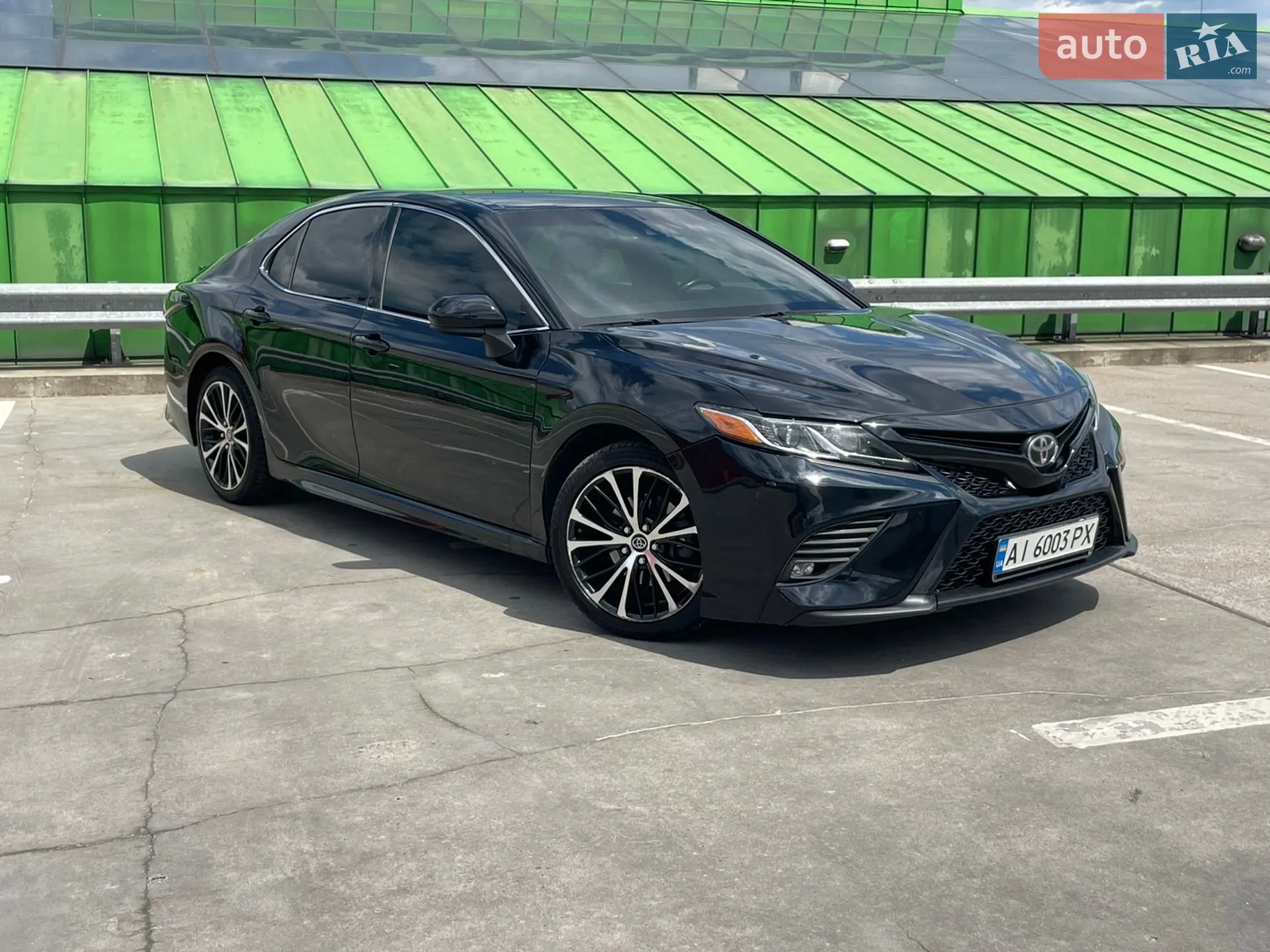 2017 Toyota Camry - мініатюра 2