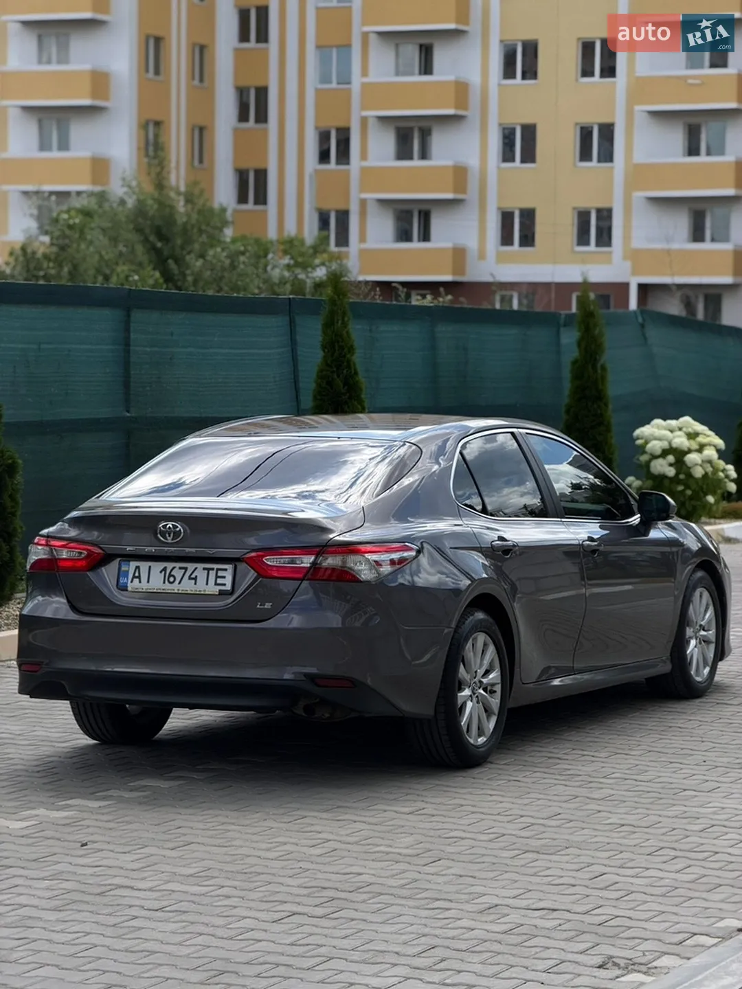 2018 Toyota Camry - мініатюра 17