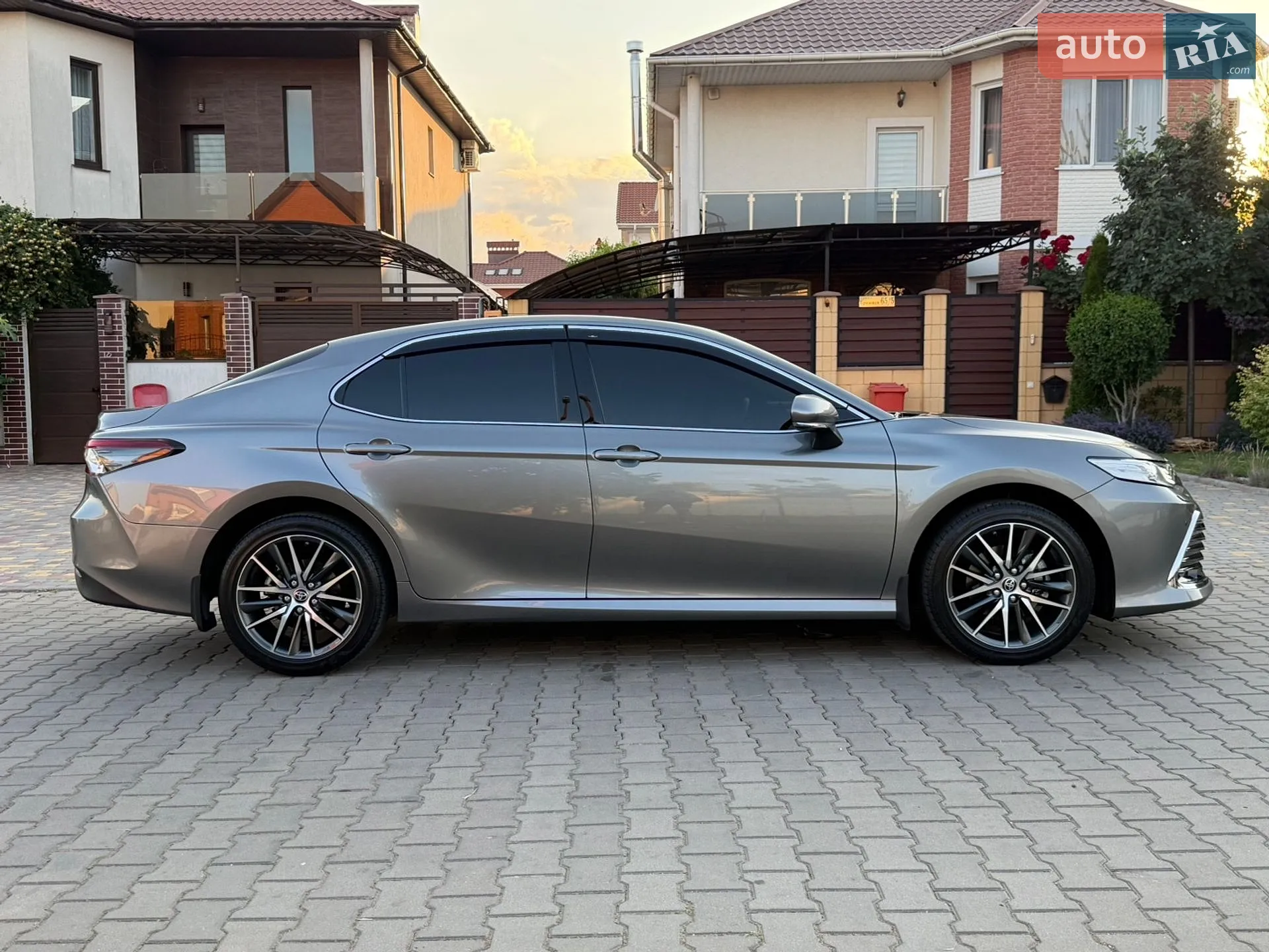 2022 Toyota Camry - мініатюра 49