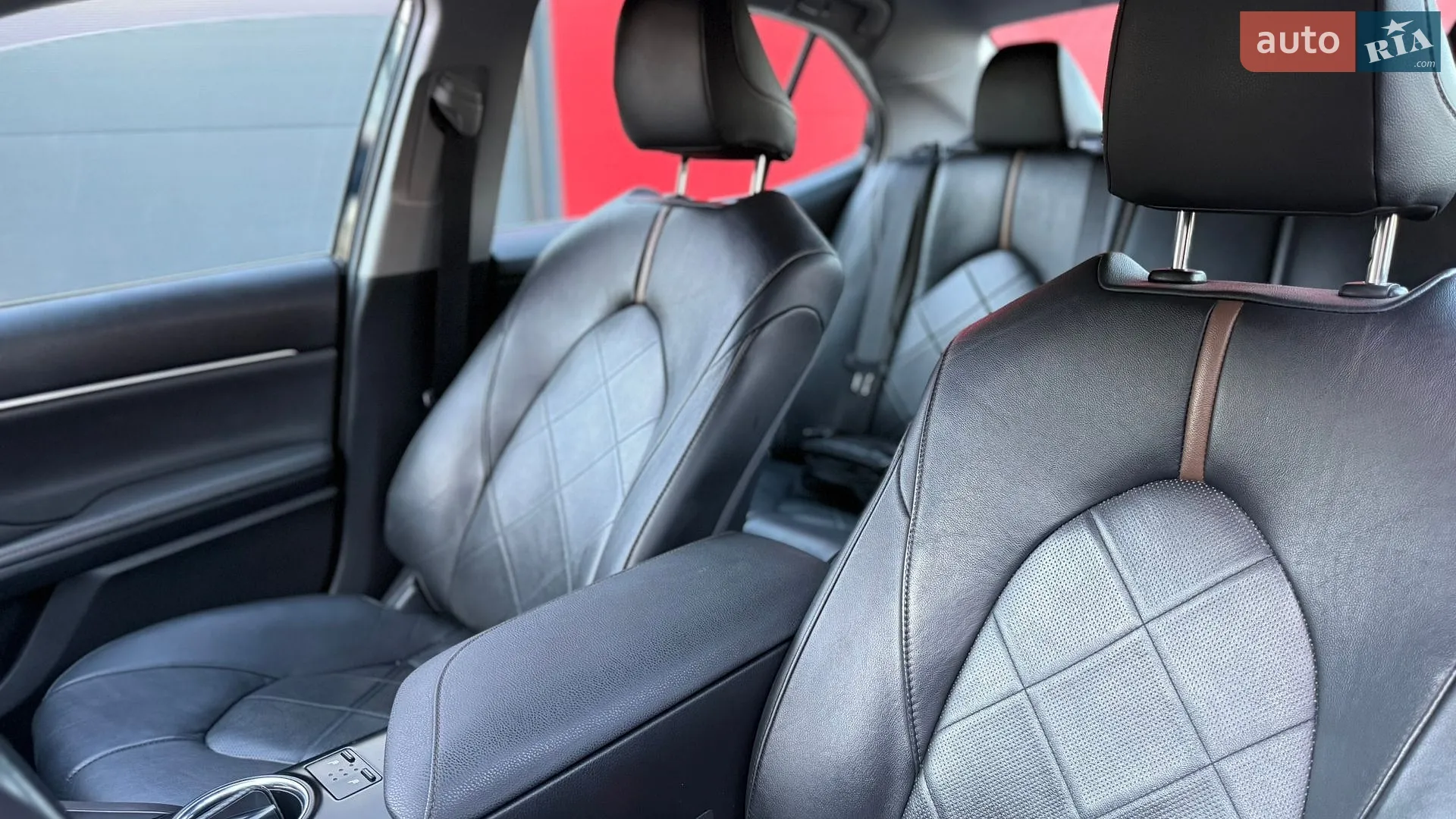 2019 Toyota Camry - мініатюра 33