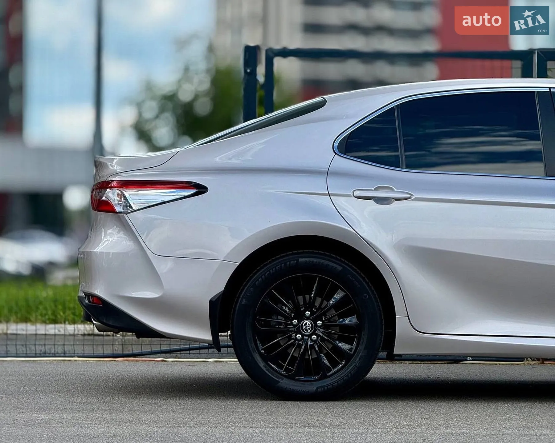2017 Toyota Camry - мініатюра 10