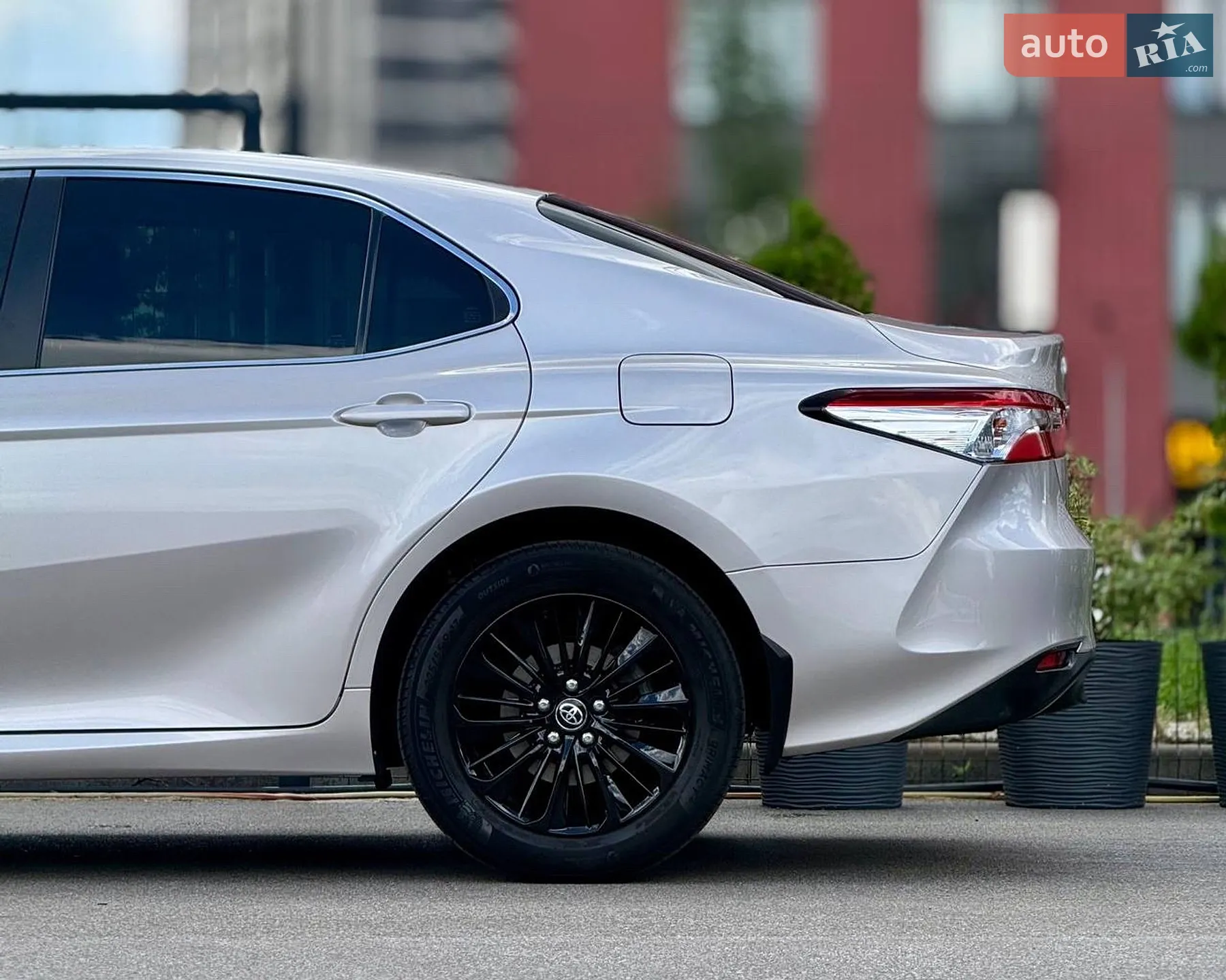 2017 Toyota Camry - мініатюра 12