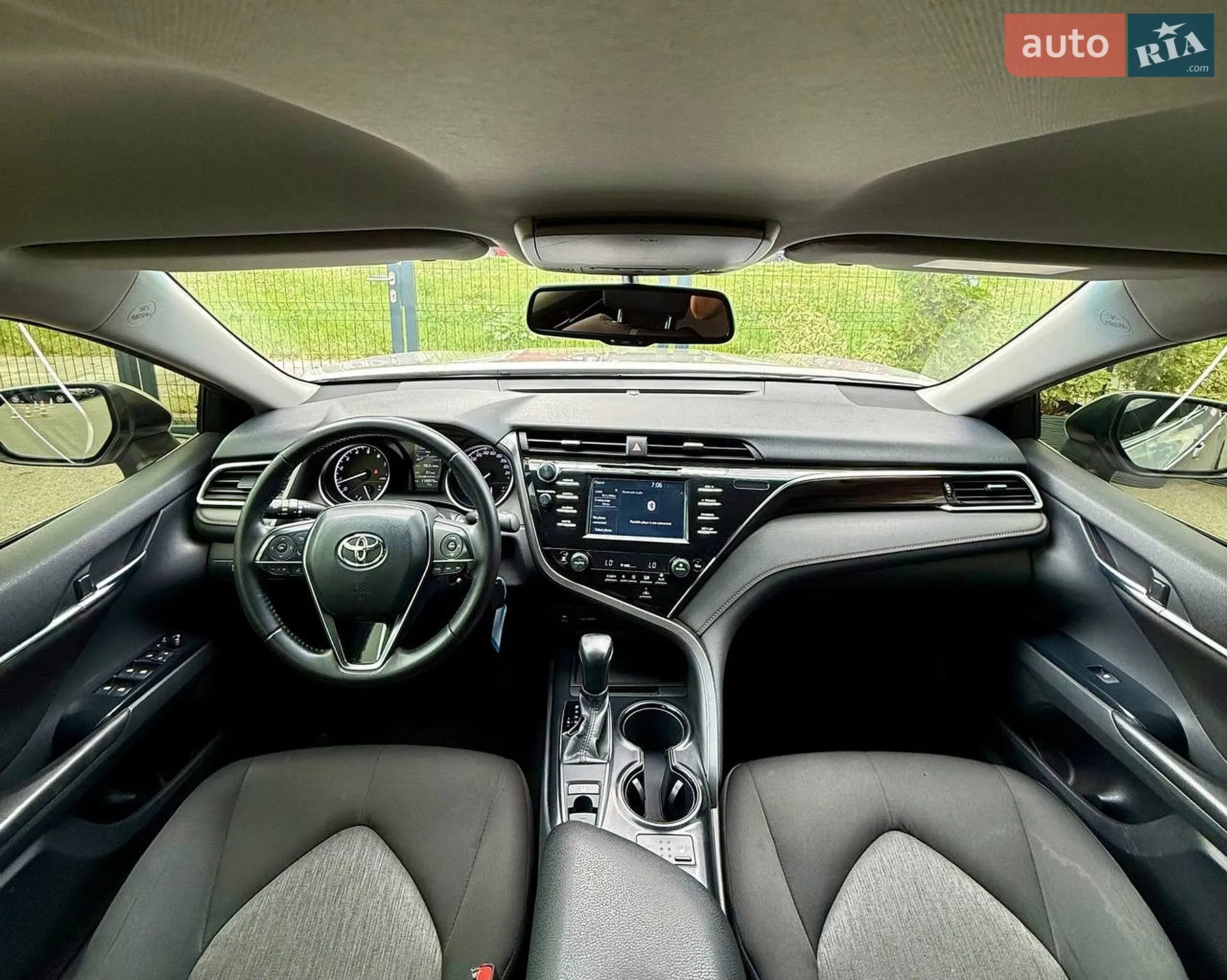 2017 Toyota Camry - мініатюра 20