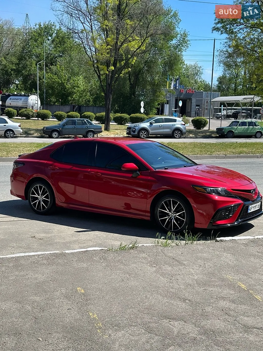 2021 Toyota Camry - мініатюра 3