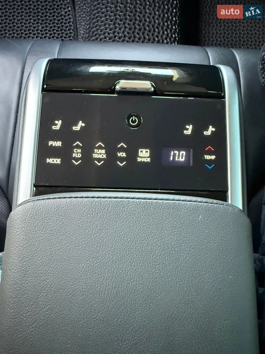 2019 Toyota Camry - мініатюра 13