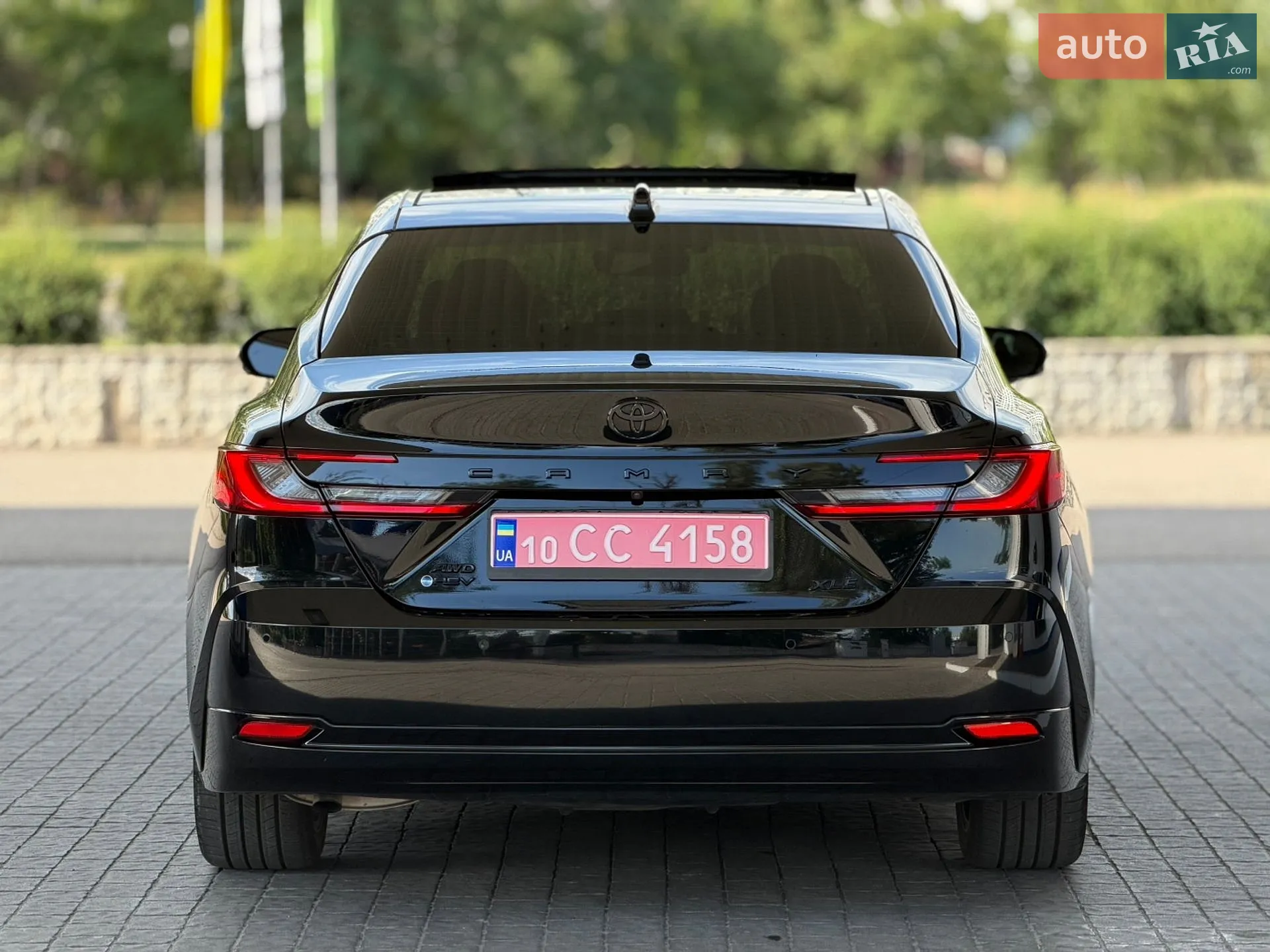 2025 Toyota Camry - мініатюра 12
