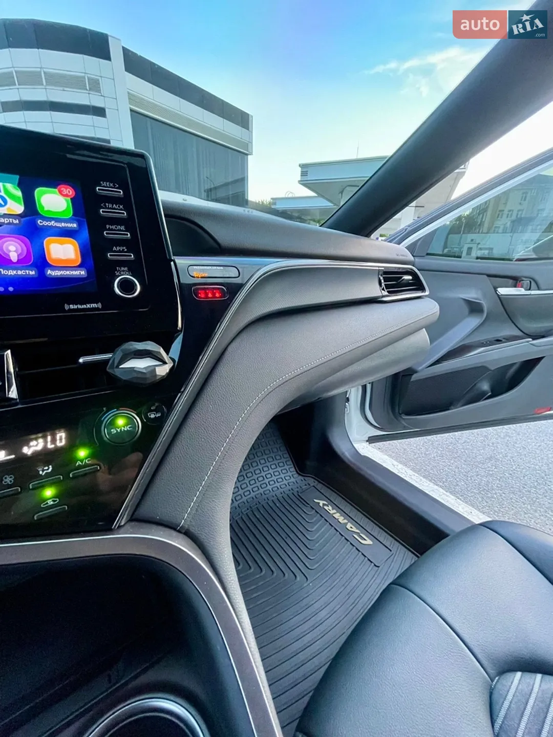 2022 Toyota Camry - мініатюра 12