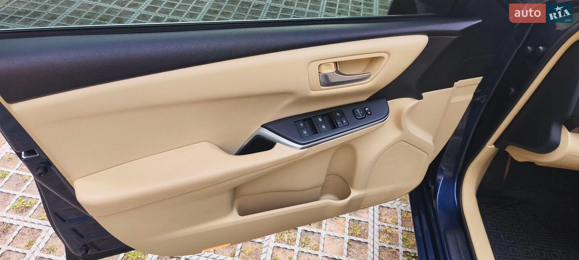 2015 Toyota Camry - мініатюра 8