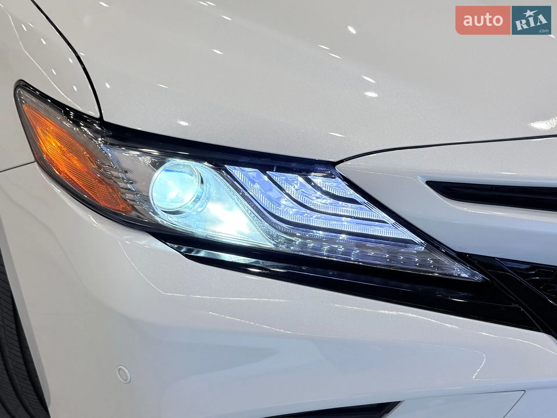 2019 Toyota Camry - мініатюра 35