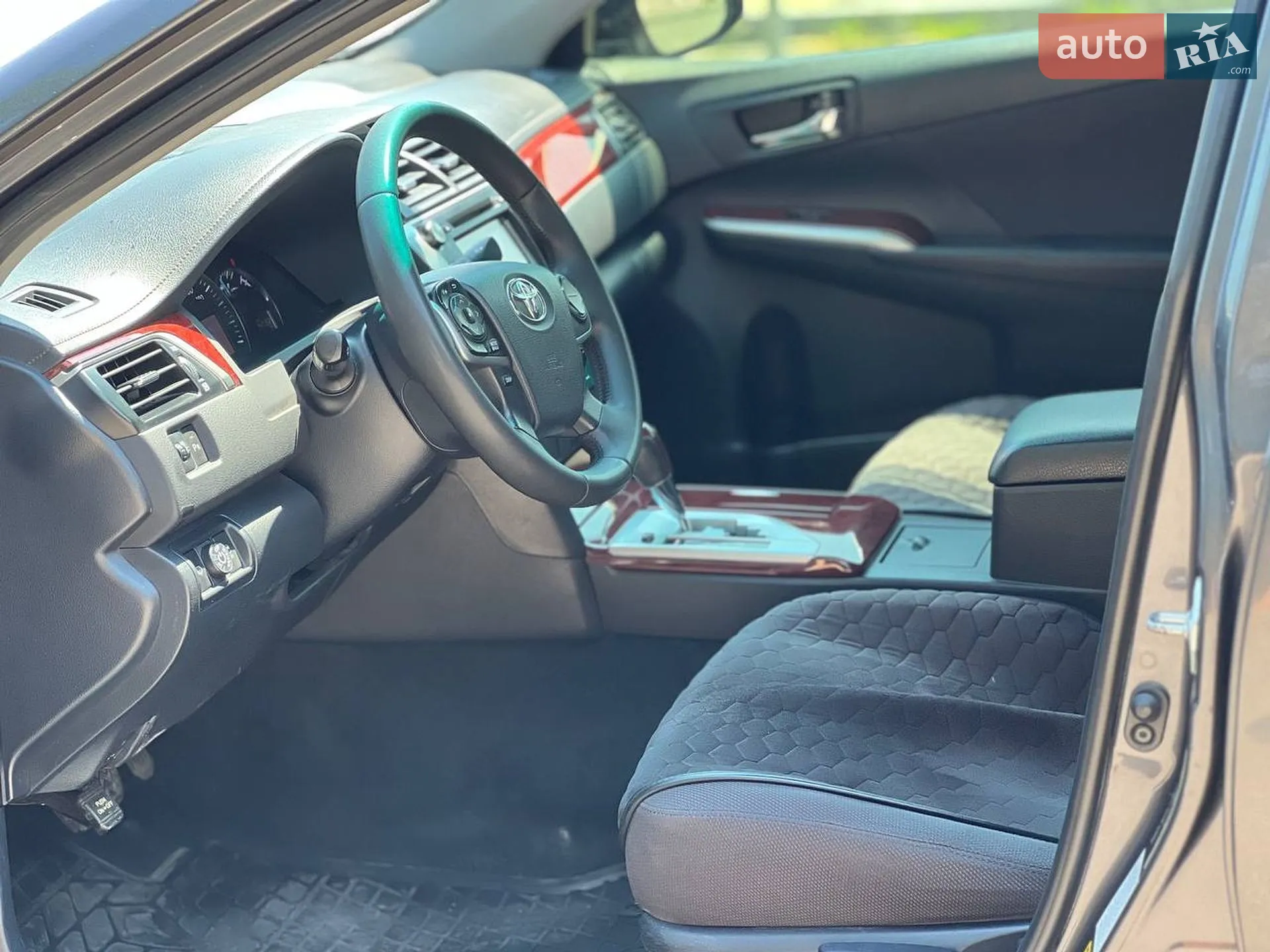 2013 Toyota Camry - мініатюра 8