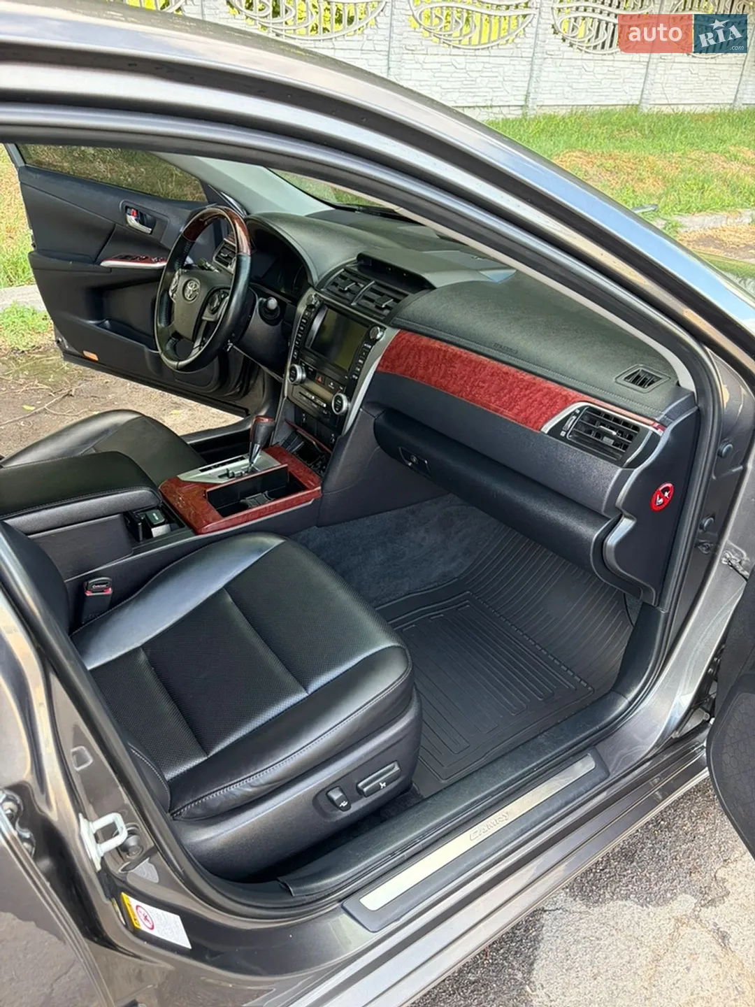 2012 Toyota Camry - мініатюра 24
