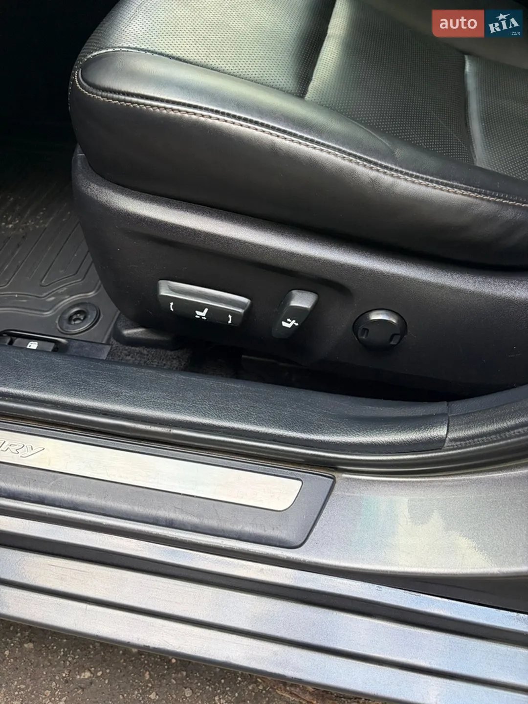 2012 Toyota Camry - мініатюра 31