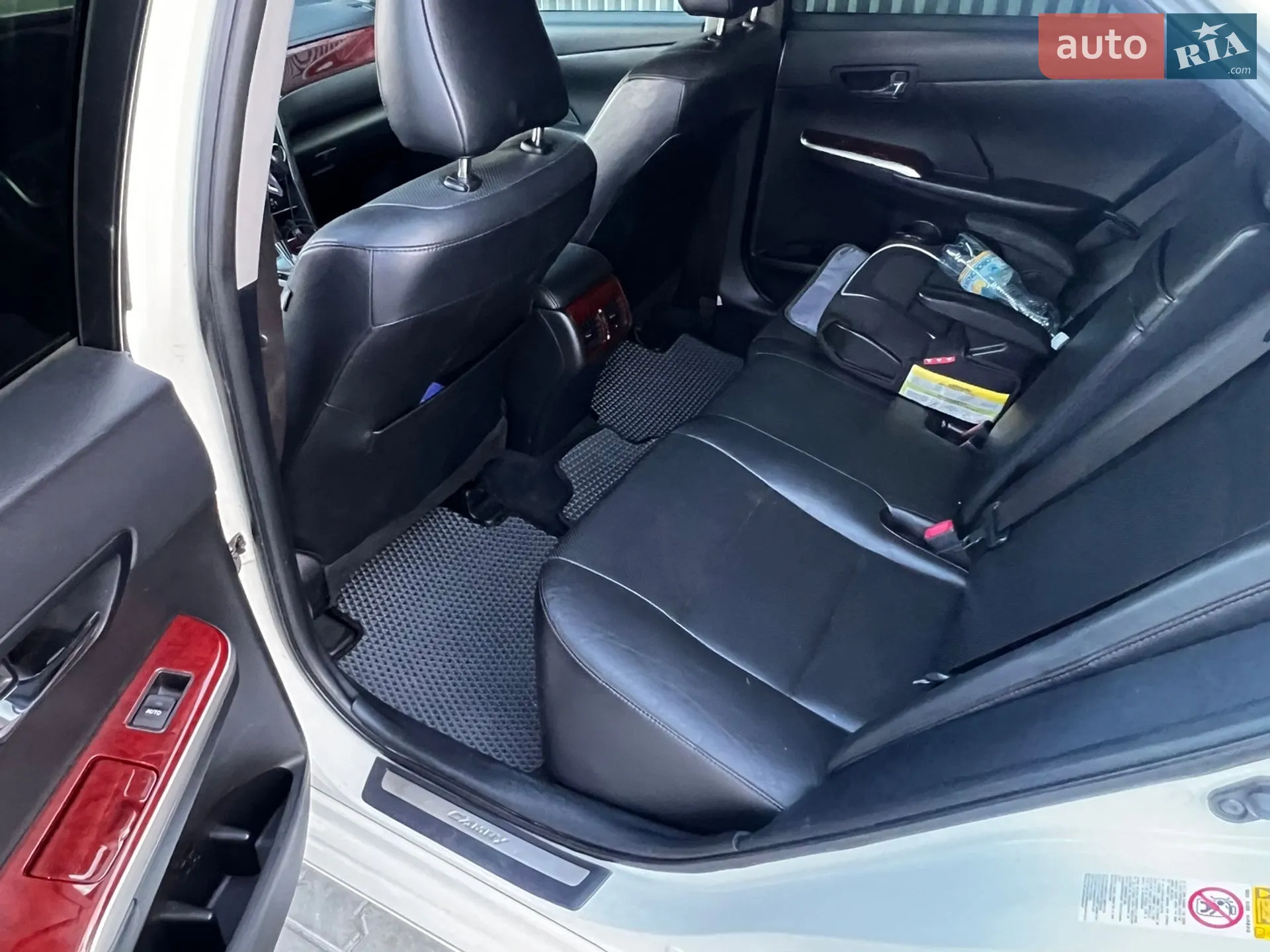 2012 Toyota Camry - мініатюра 13