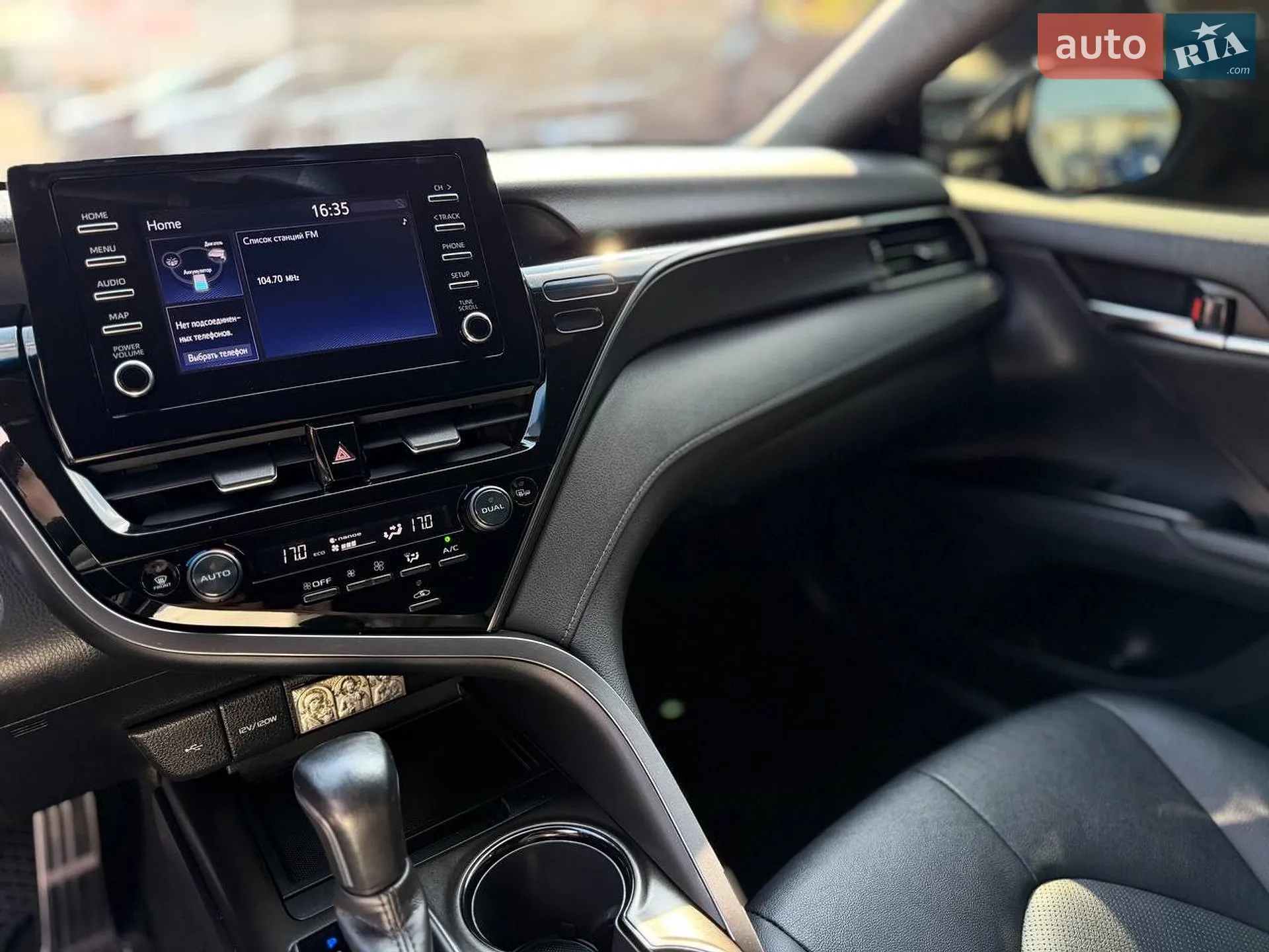 2021 Toyota Camry - мініатюра 19