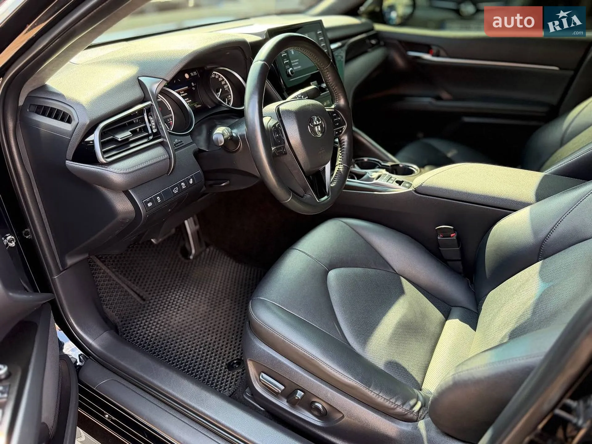 2021 Toyota Camry - мініатюра 14