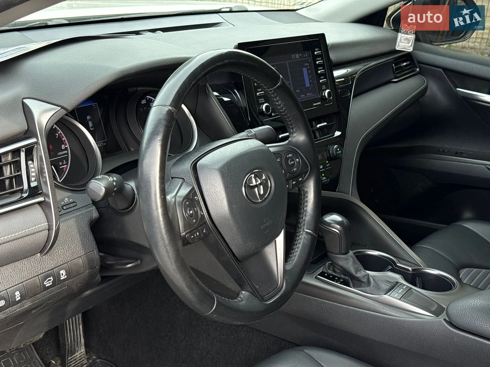 2022 Toyota Camry - мініатюра 13
