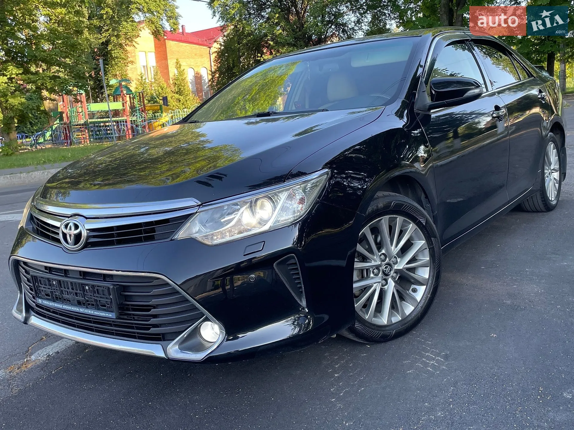 2017 Toyota Camry - мініатюра 11
