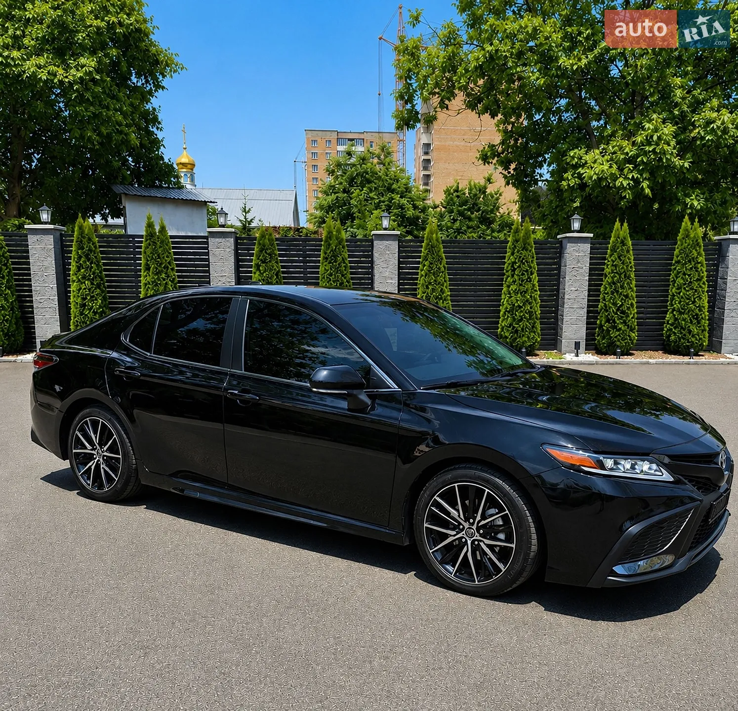 2022 Toyota Camry - мініатюра 3