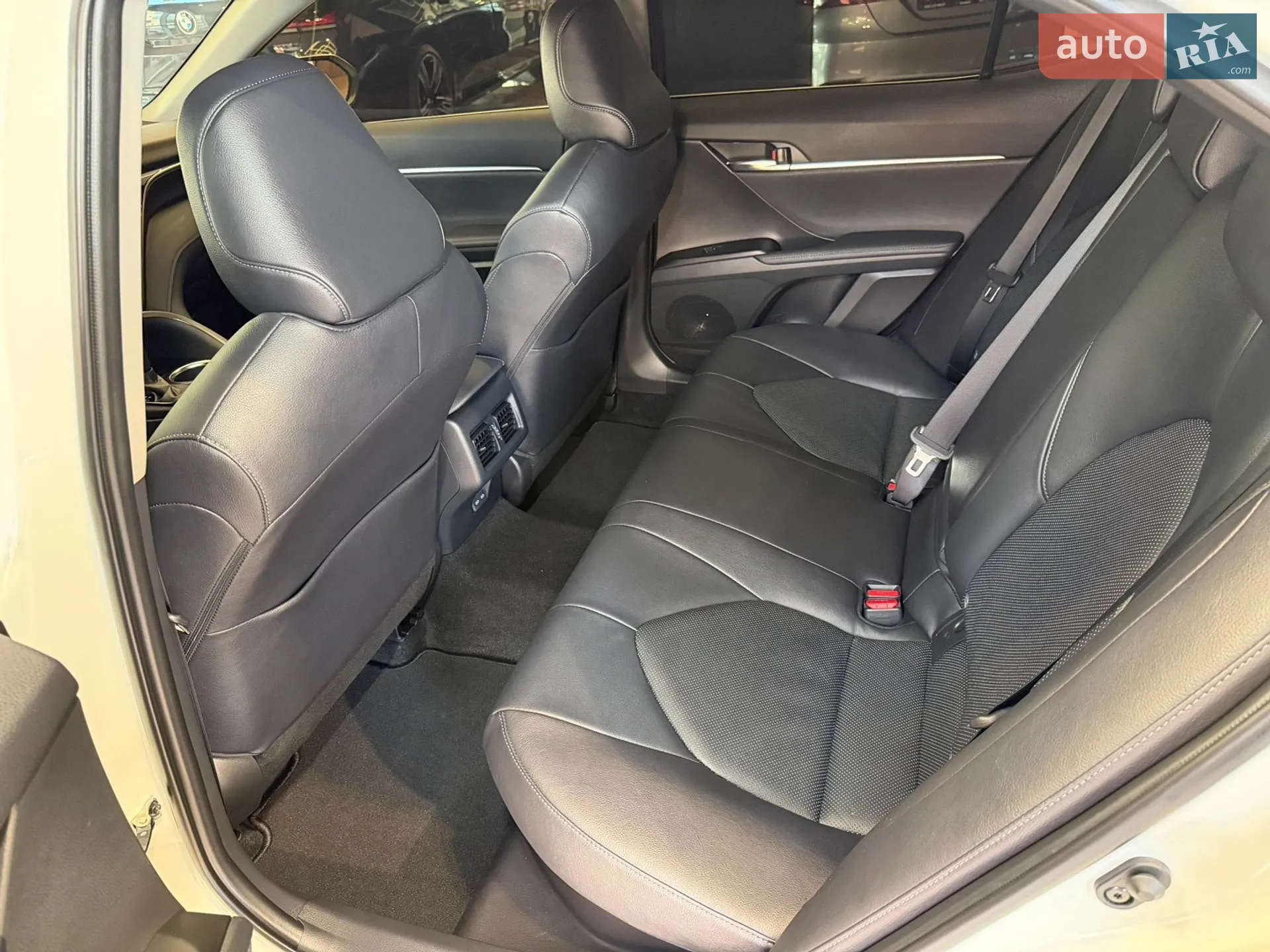 2024 Toyota Camry - мініатюра 34