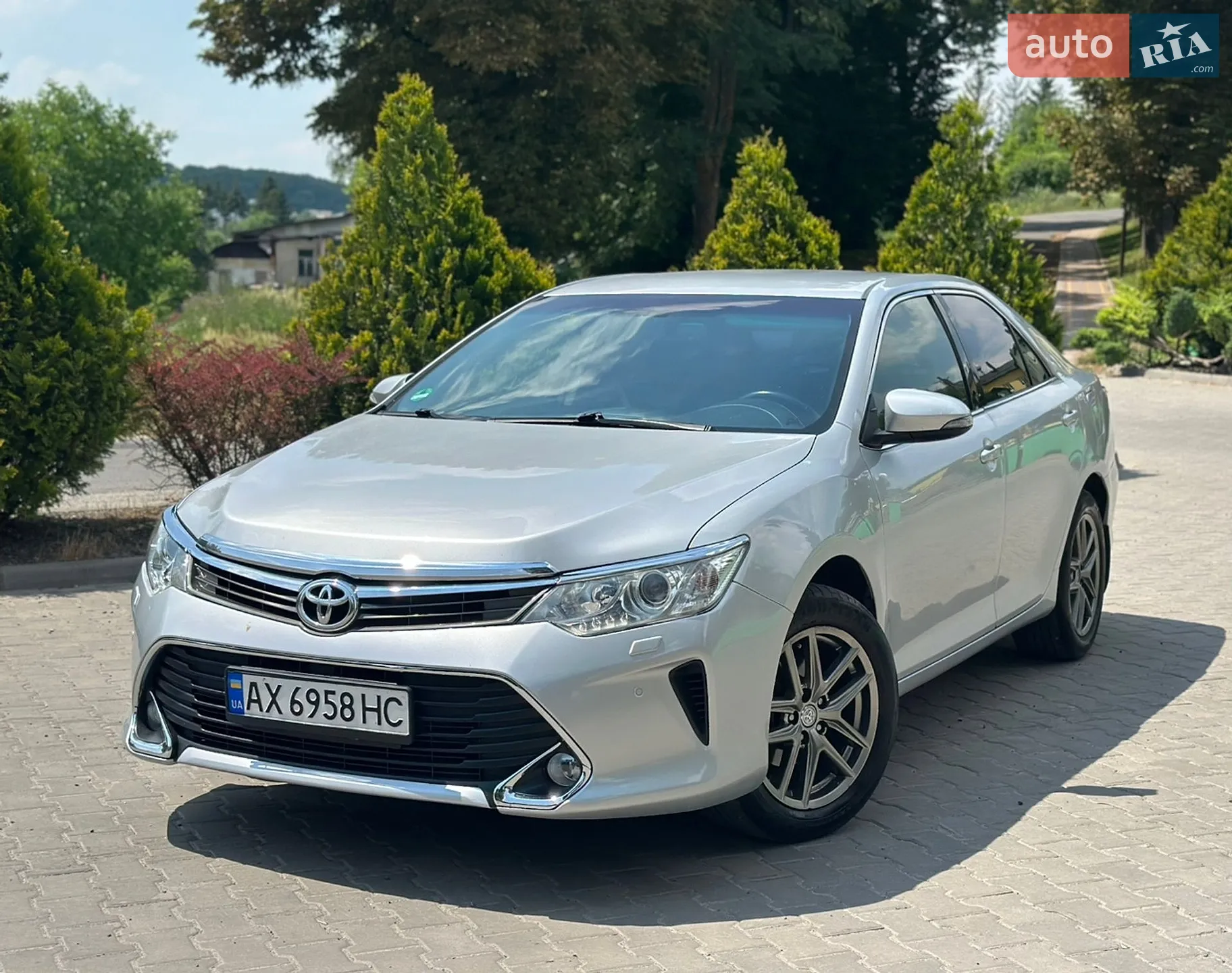 2015 Toyota Camry - мініатюра 2