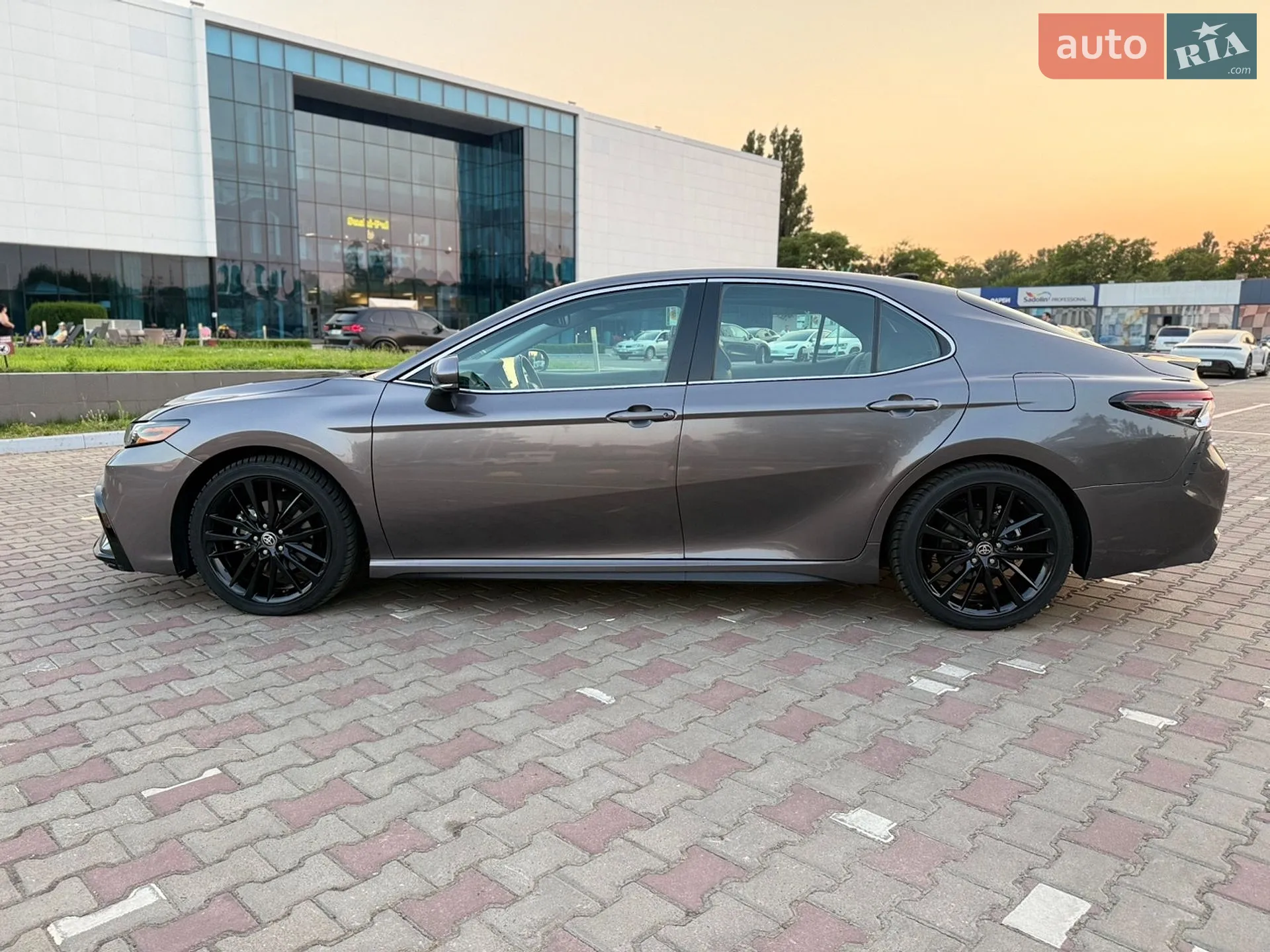 2023 Toyota Camry - мініатюра 4