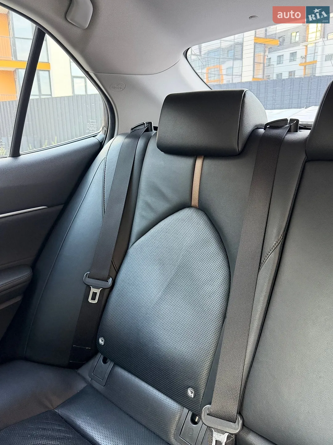 2017 Toyota Camry - мініатюра 4